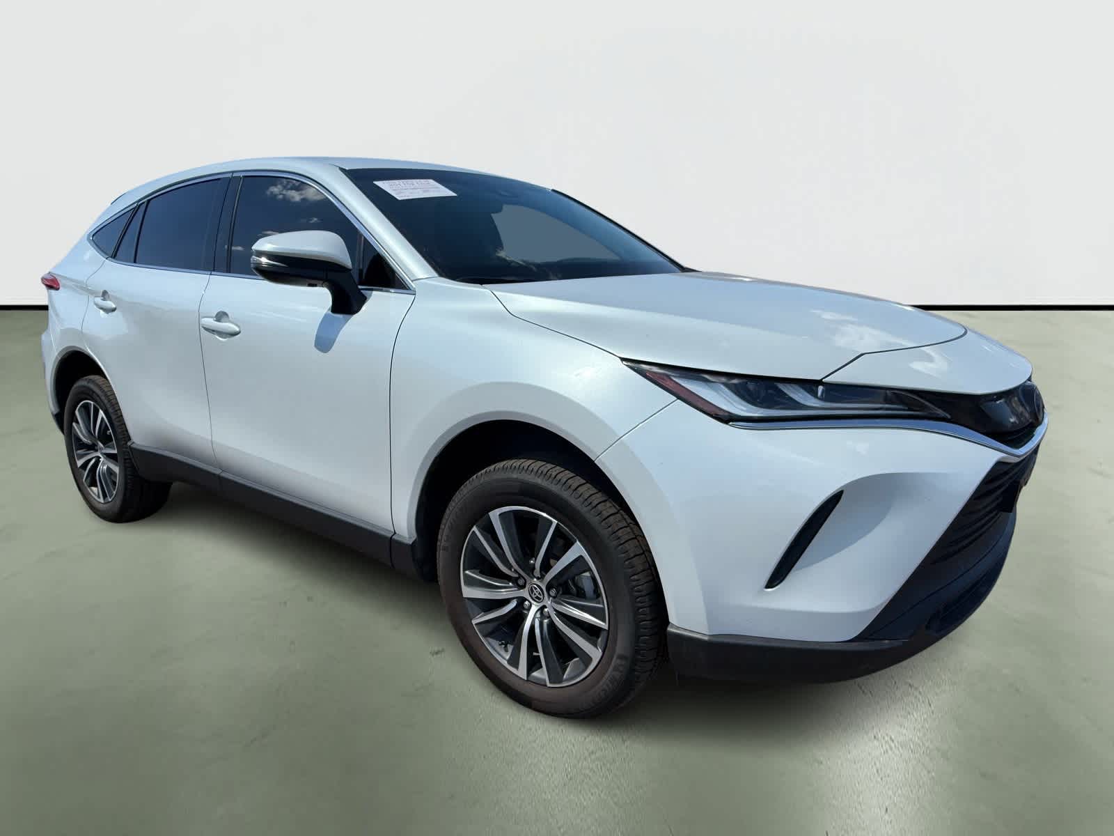 Thumbnail: 2024 Toyota Venza - 5