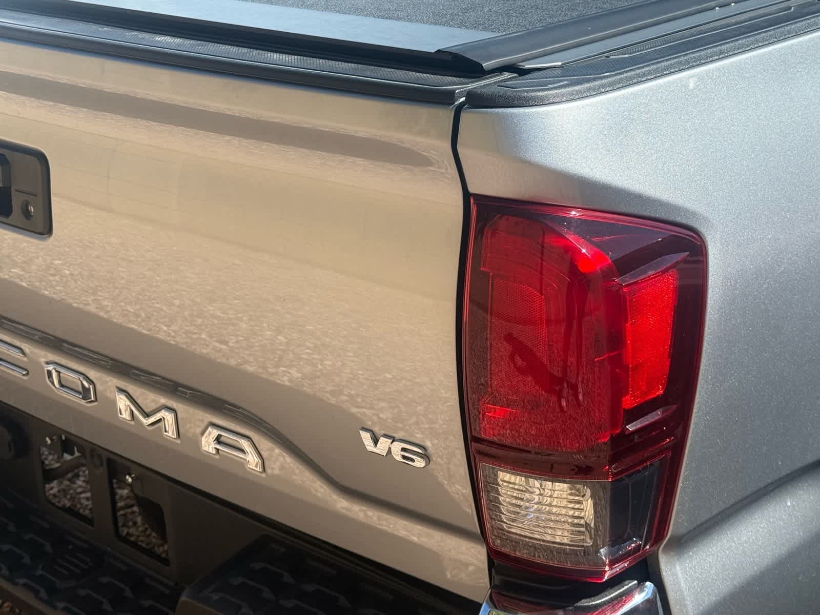 Thumbnail: 2023 Toyota Tacoma - 18