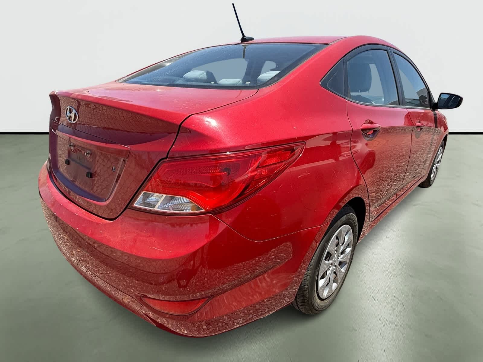 Thumbnail: 2015 Hyundai Accent - 4