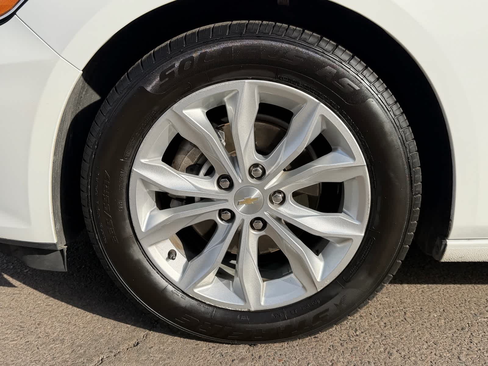 Thumbnail: 2024 Chevrolet Malibu - 6