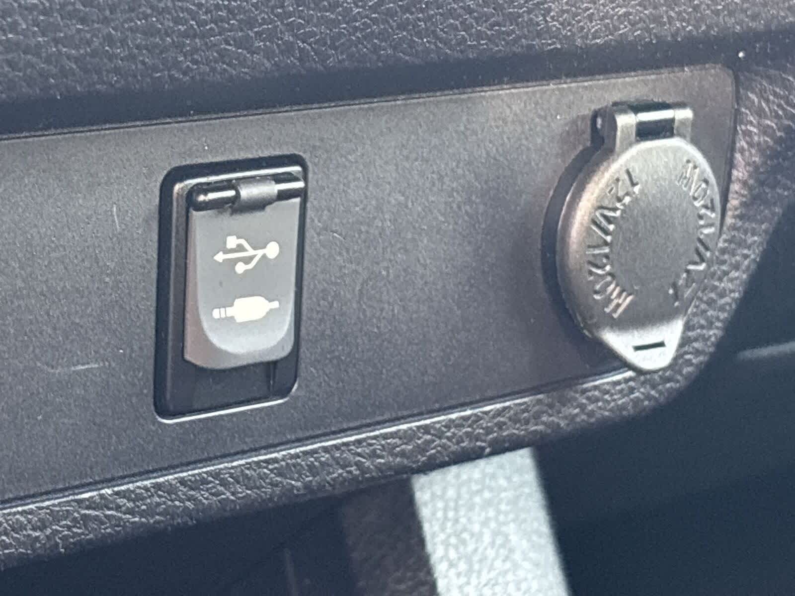 Thumbnail: 2017 Toyota Tacoma - 23