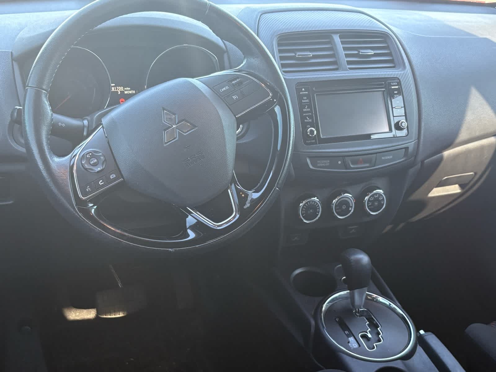 Thumbnail: 2016 Mitsubishi Outlander Sport - 11