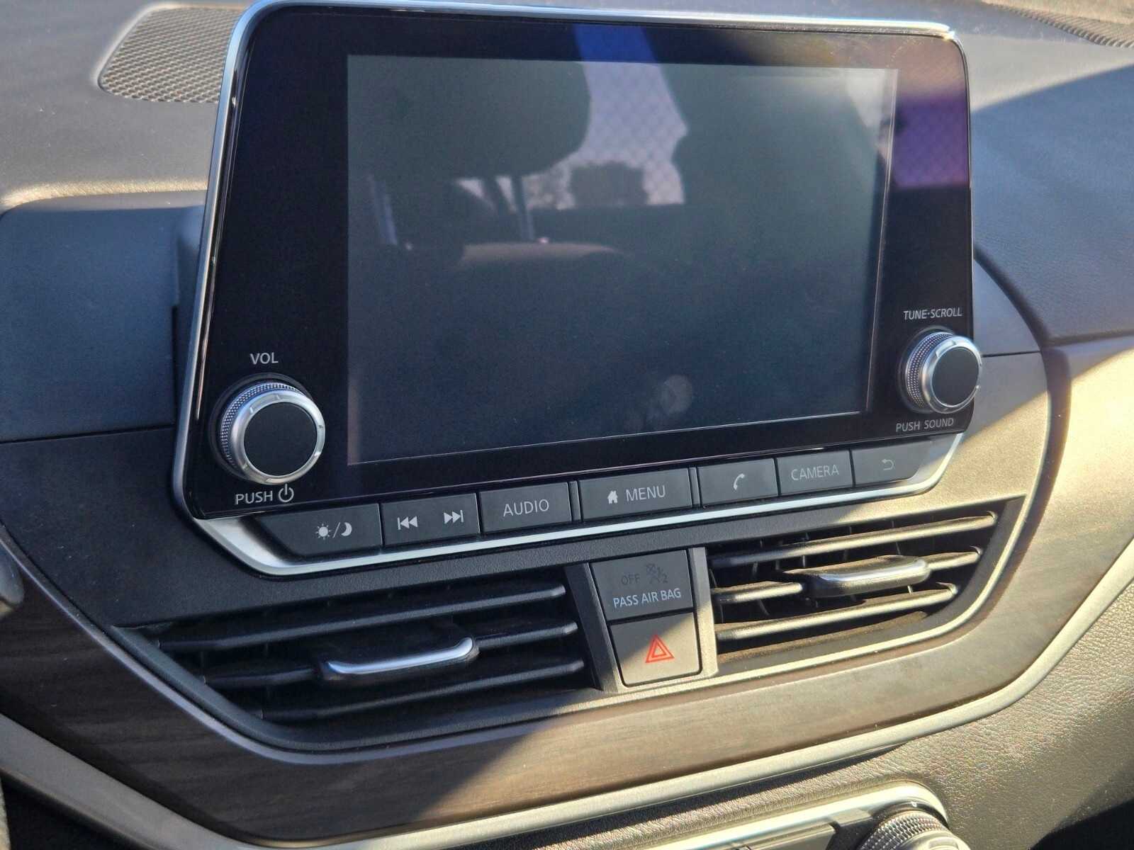 Thumbnail: 2024 Nissan Altima - 7