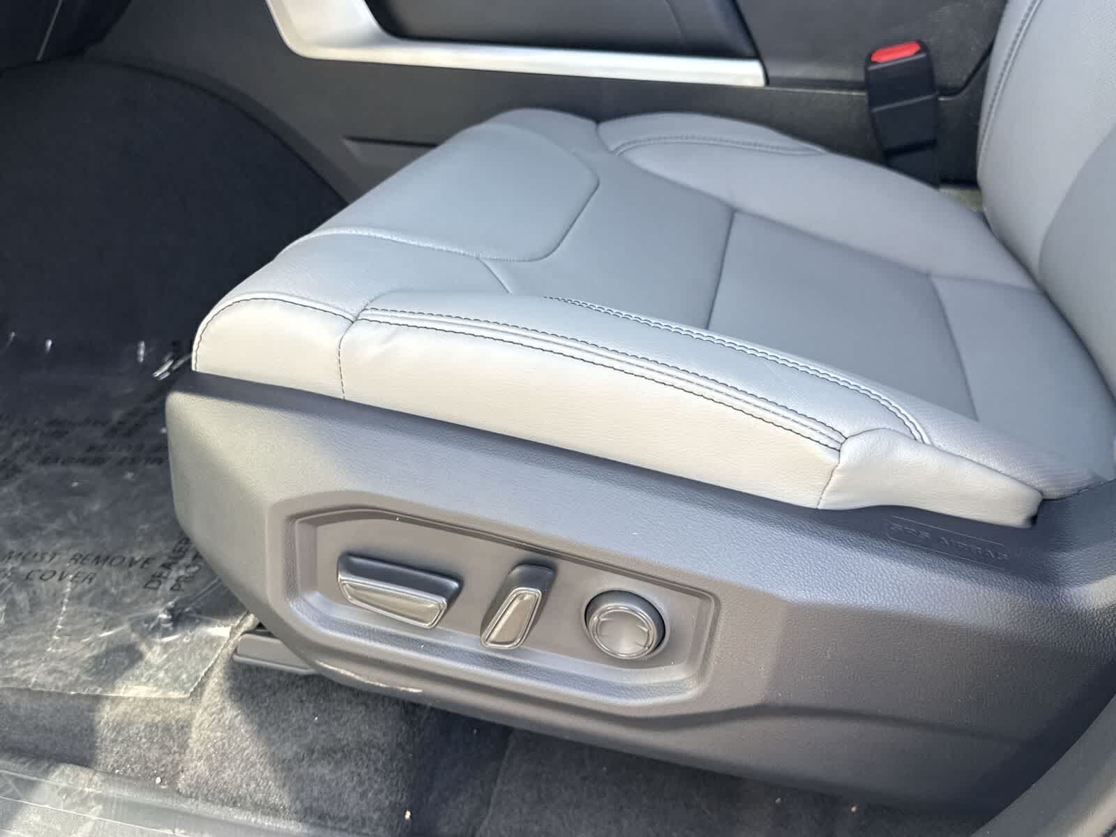 Thumbnail: 2026 Toyota Tundra - 18