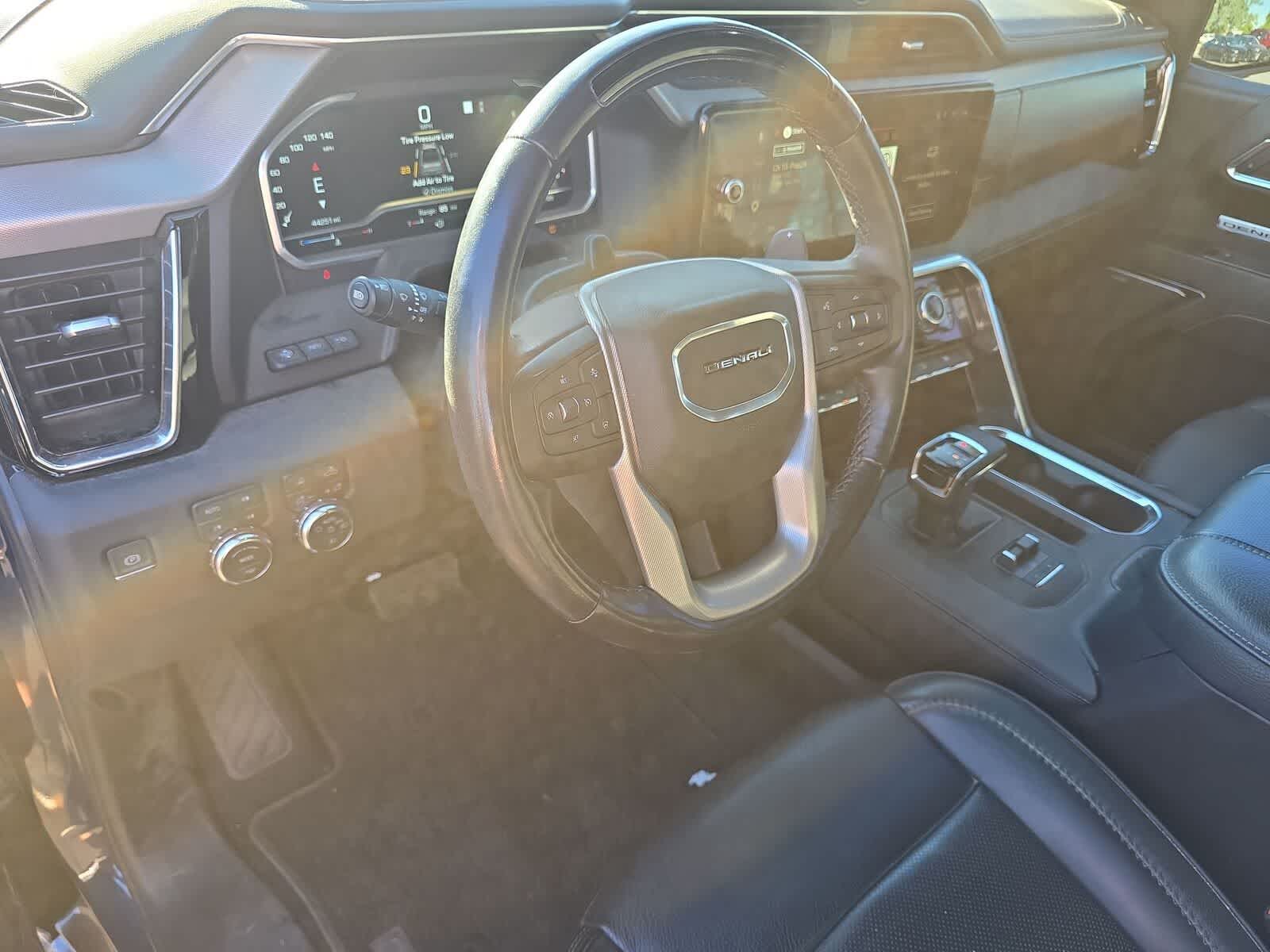 Thumbnail: 2023 GMC Sierra 1500 - 17