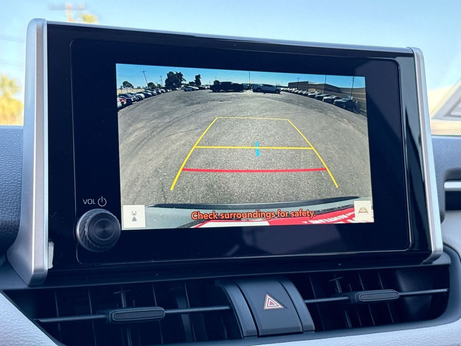 Thumbnail: 2025 Toyota RAV4 - 21