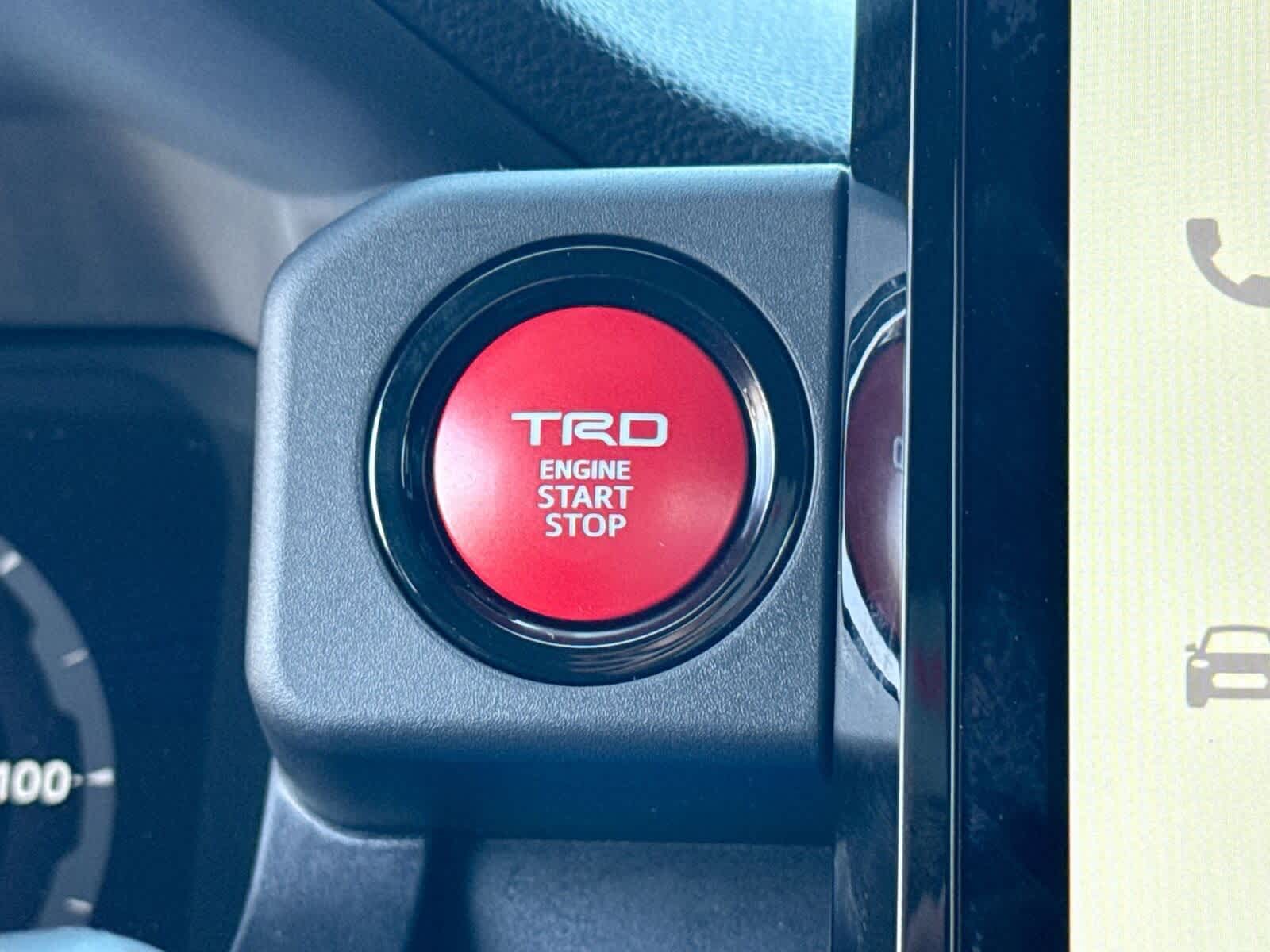 Thumbnail: 2025 Toyota Tacoma - 25