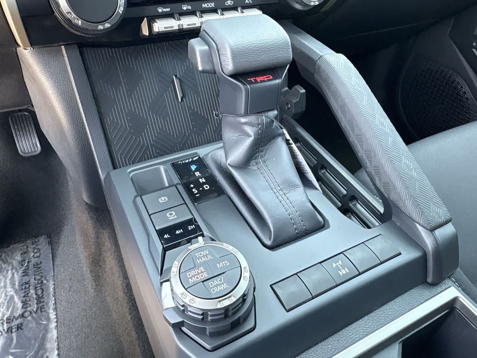 Thumbnail: 2025 Toyota Tacoma - 25