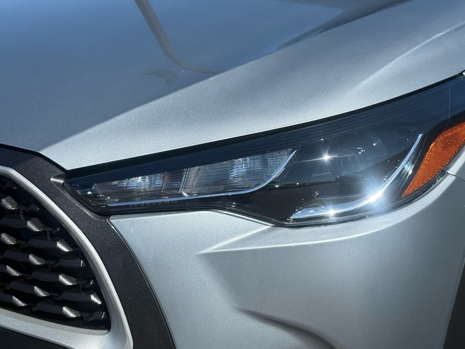 Thumbnail: 2022 Toyota Corolla Cross - 8