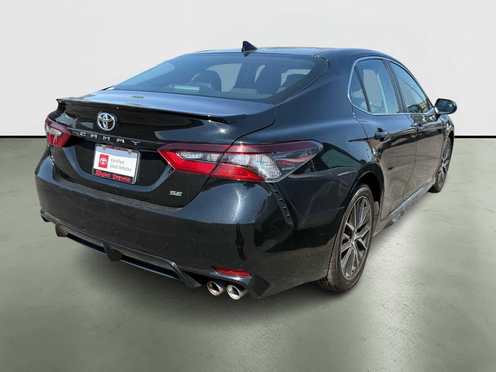 Thumbnail: 2023 Toyota Camry - 4