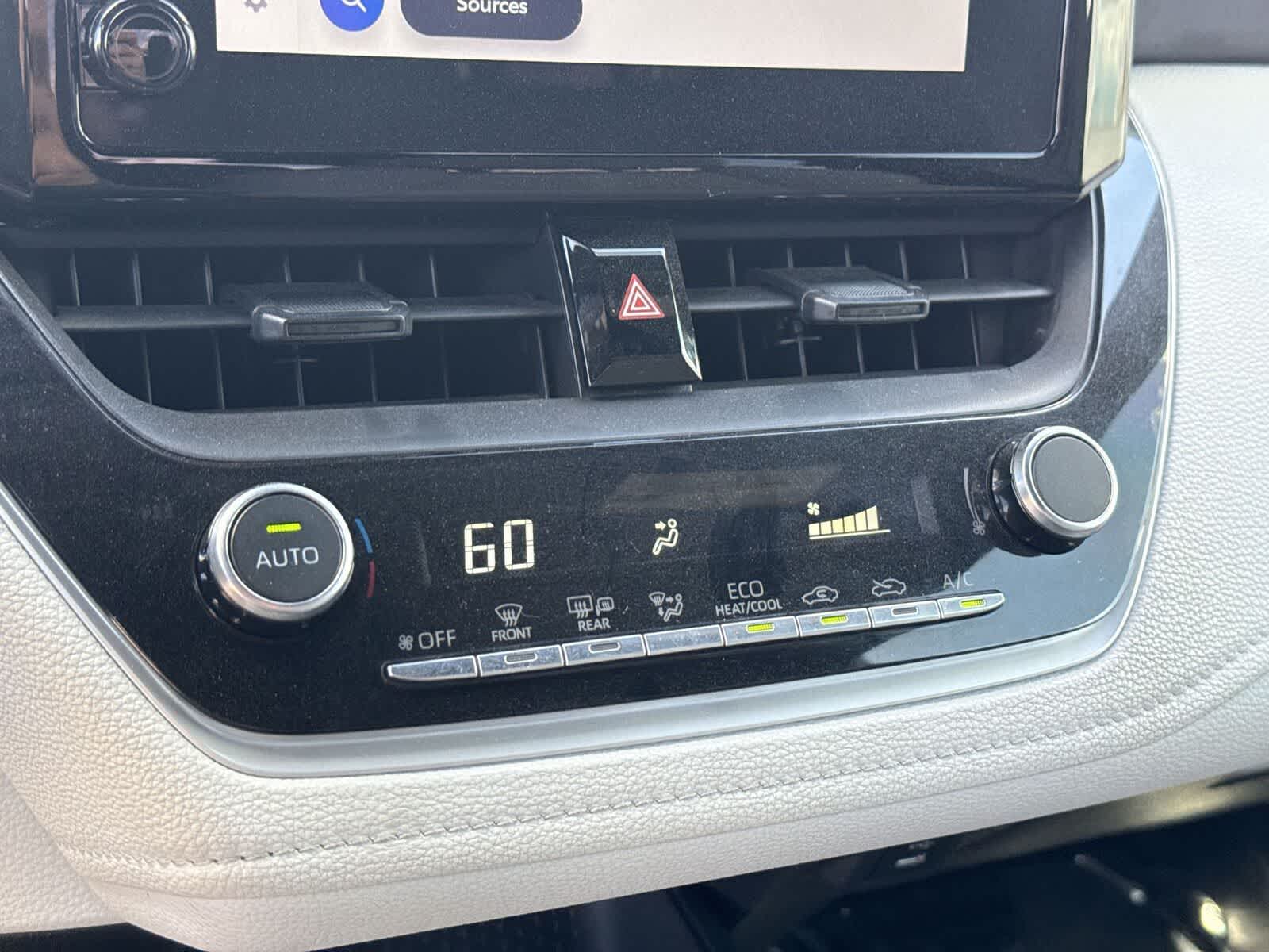 Thumbnail: 2024 Toyota Corolla - 23