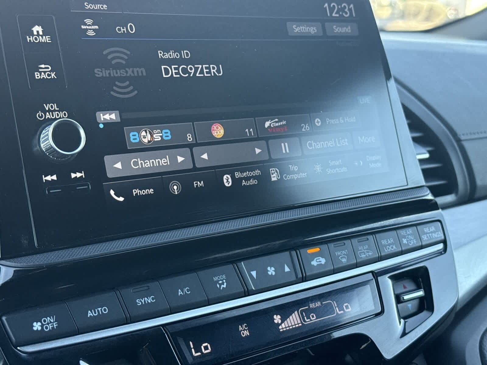 Thumbnail: 2025 Honda Odyssey - 21