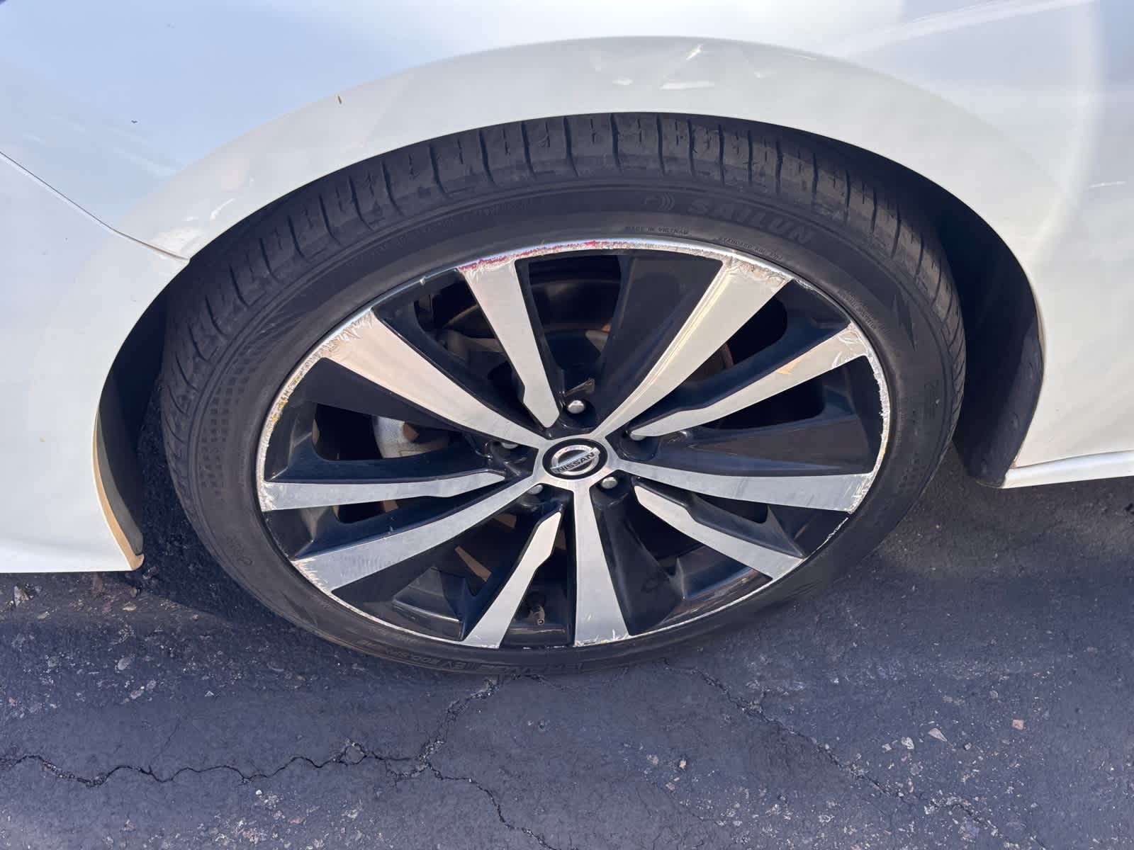 2021 Nissan Altima SR 6