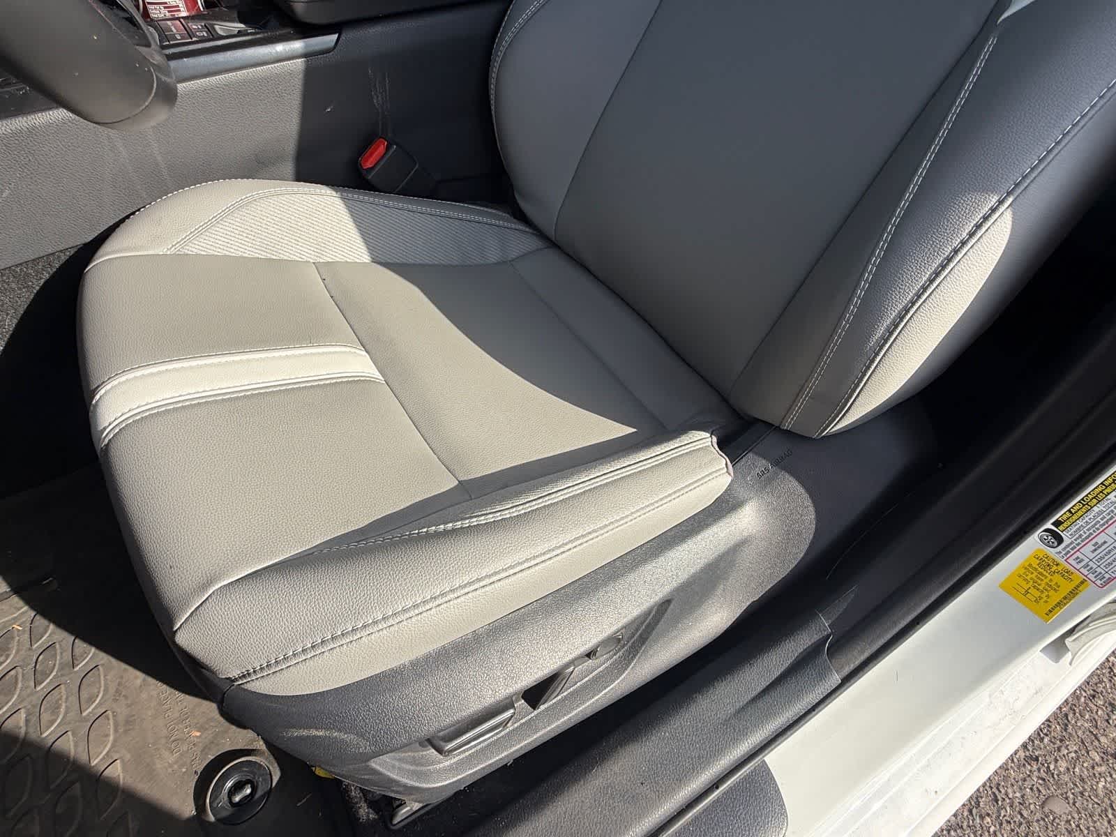 Thumbnail: 2025 Toyota Camry - 13