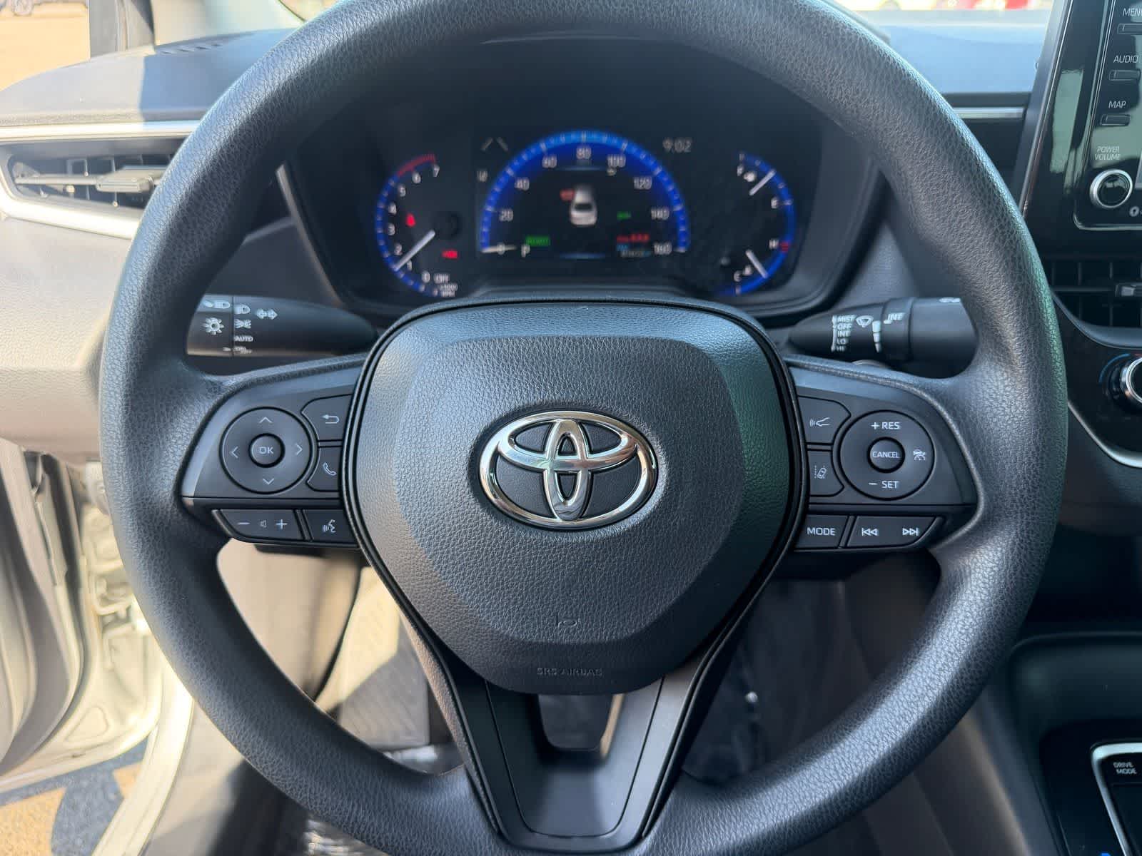 Thumbnail: 2022 Toyota Corolla - 17