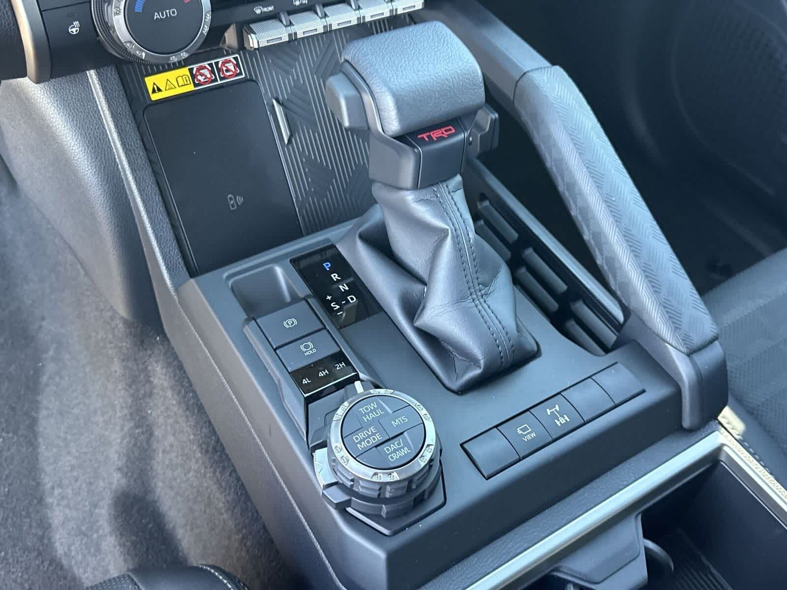 Thumbnail: 2025 Toyota 4Runner - 24