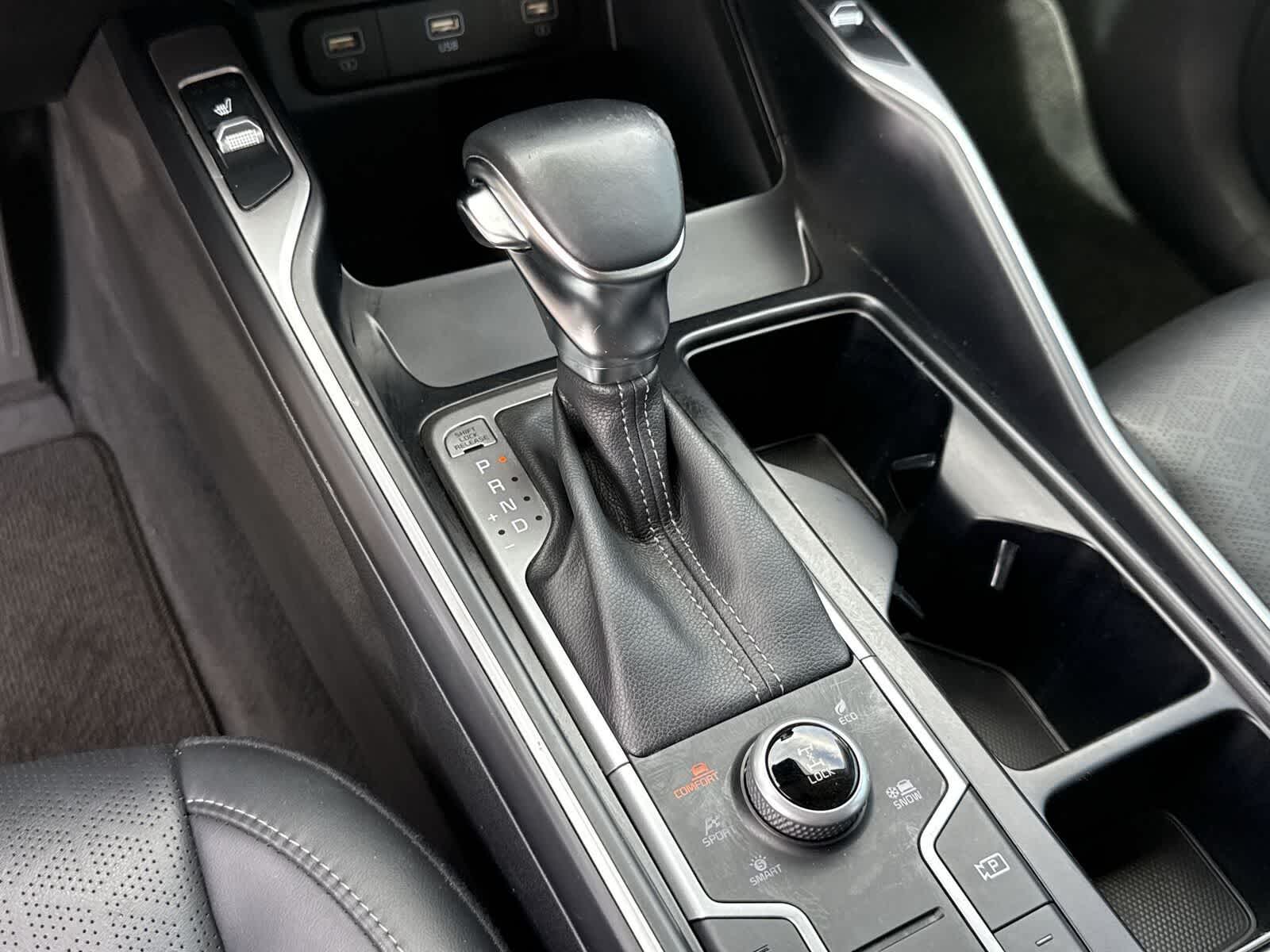 Thumbnail: 2021 Kia Sorento - 25