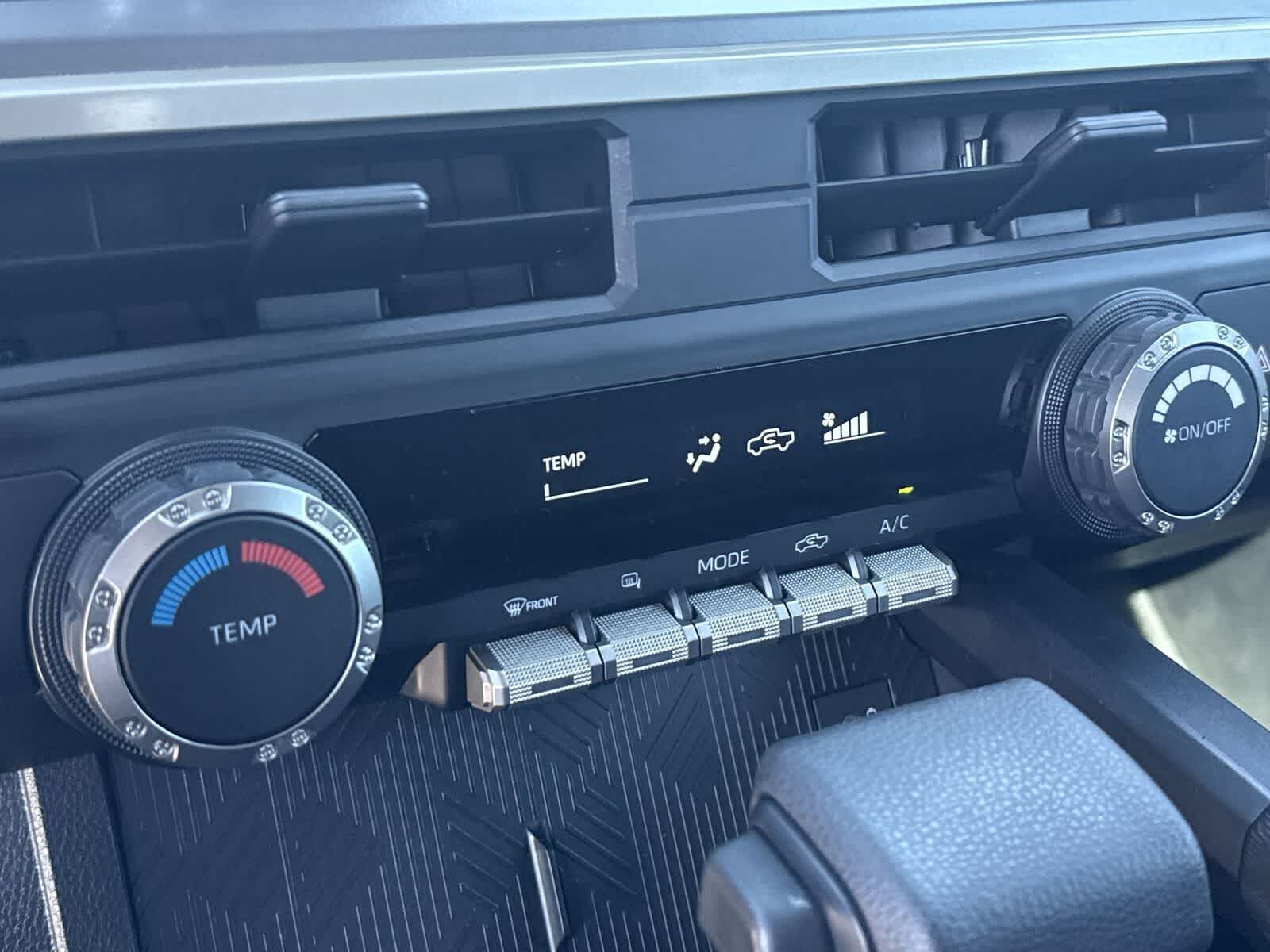 Thumbnail: 2024 Toyota Tacoma - 24