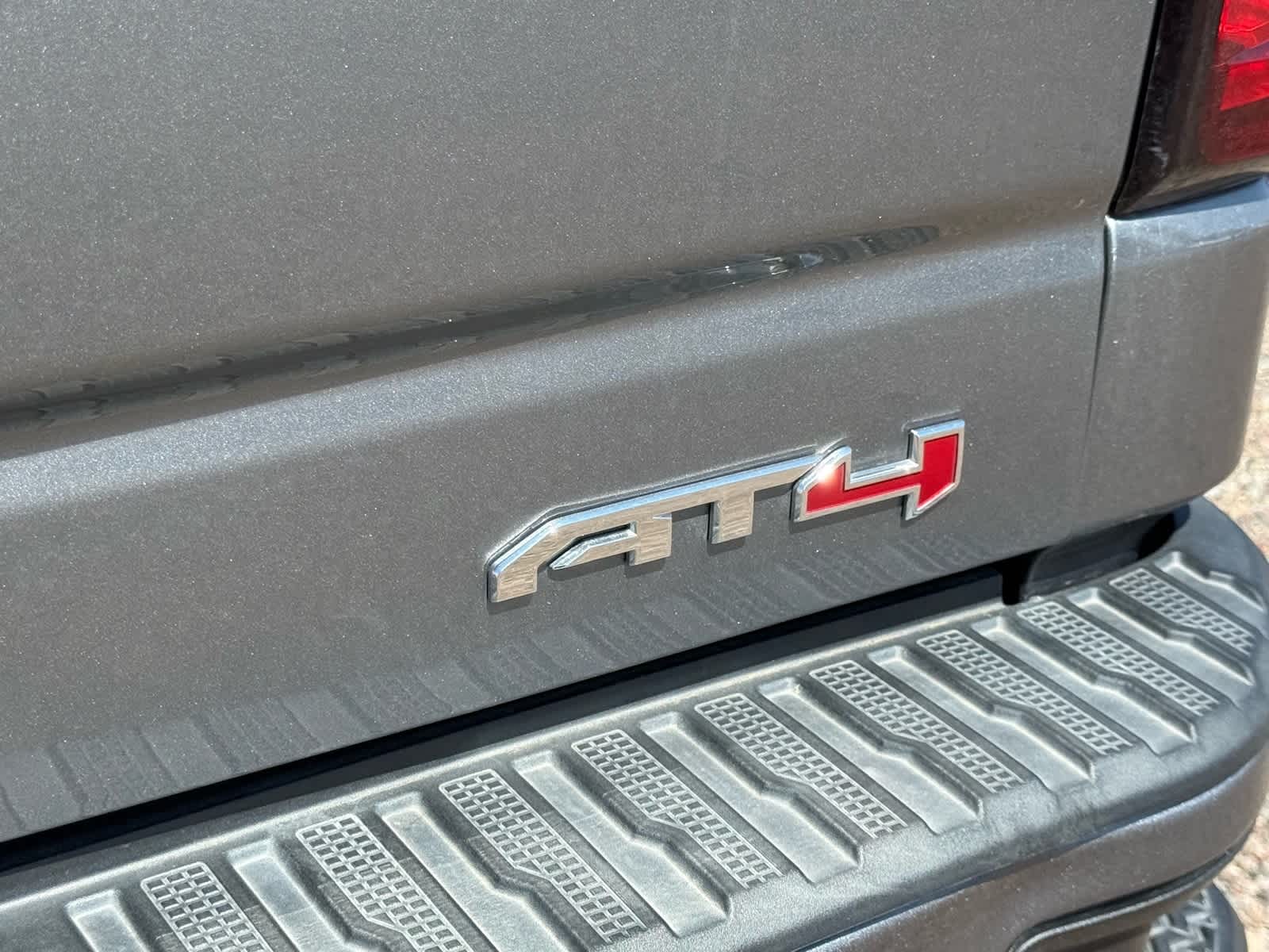 2022 GMC Sierra 1500 AT4 17
