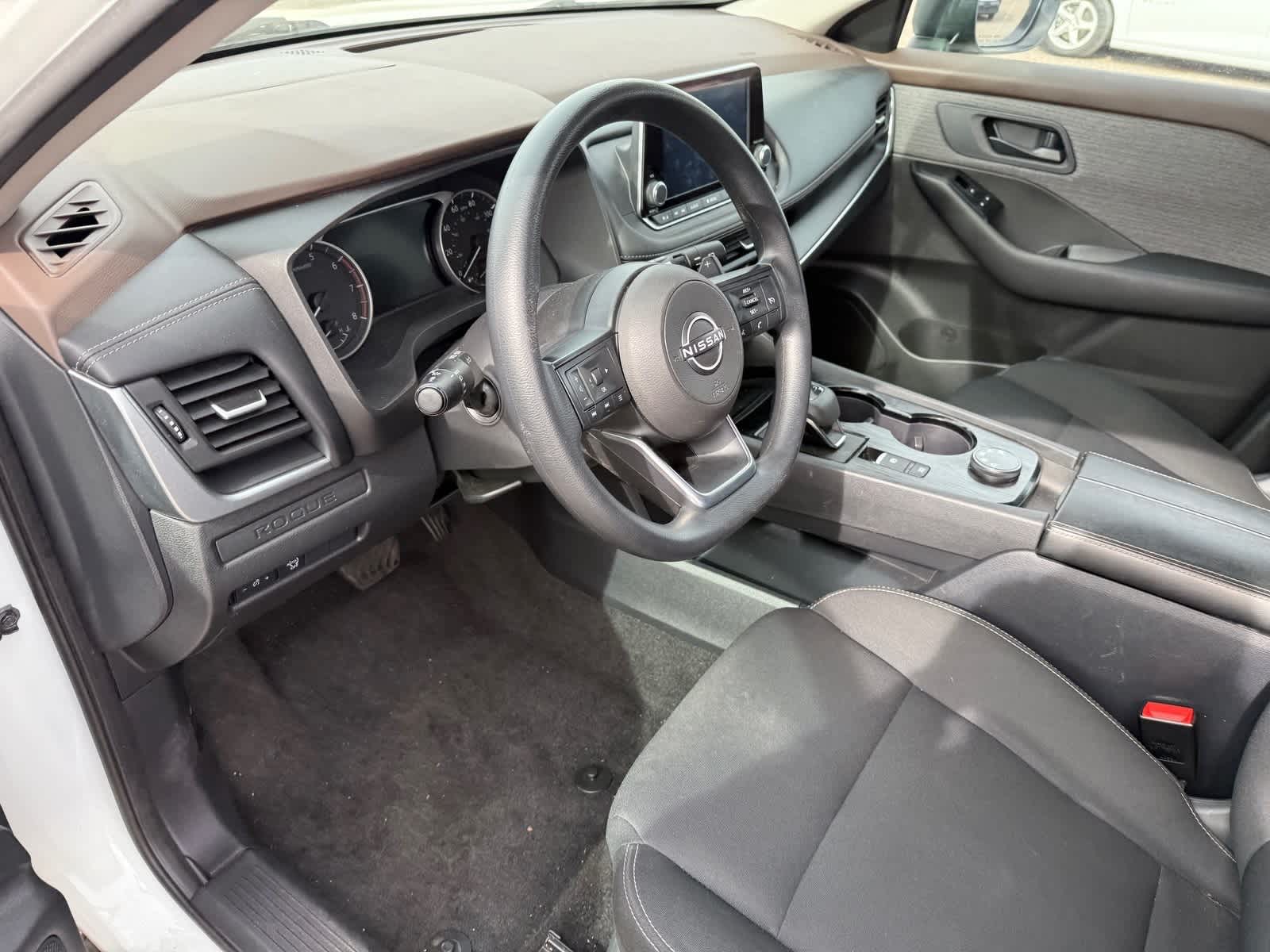 Thumbnail: 2023 Nissan Rogue - 18