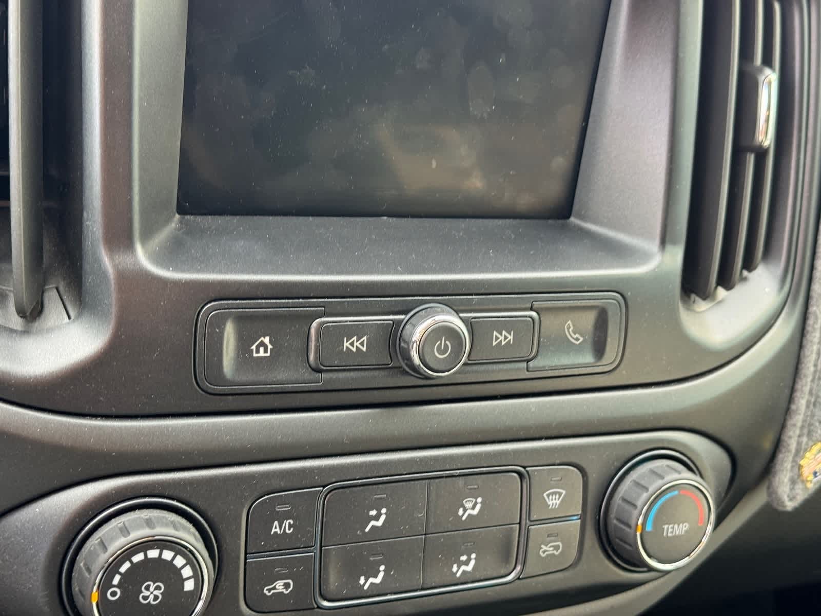 Thumbnail: 2020 Chevrolet Colorado - 17