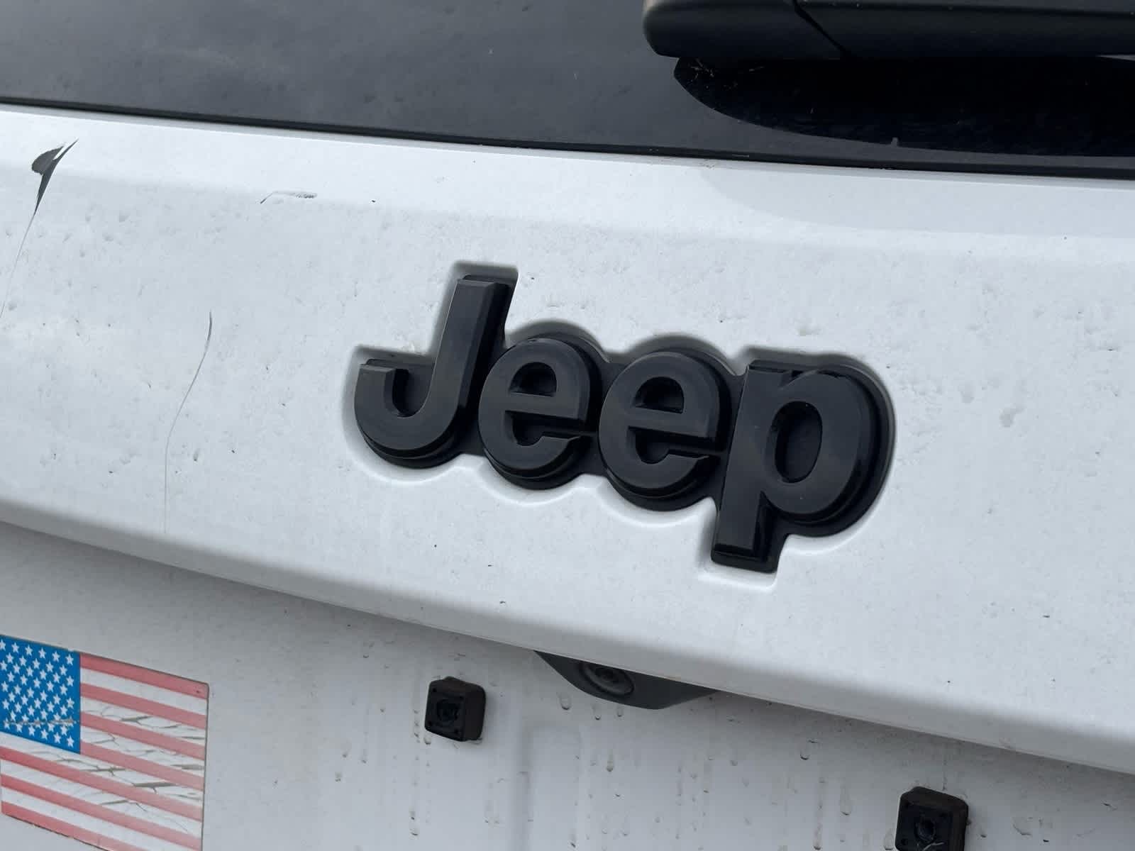 Thumbnail: 2021 Jeep Grand Cherokee - 15