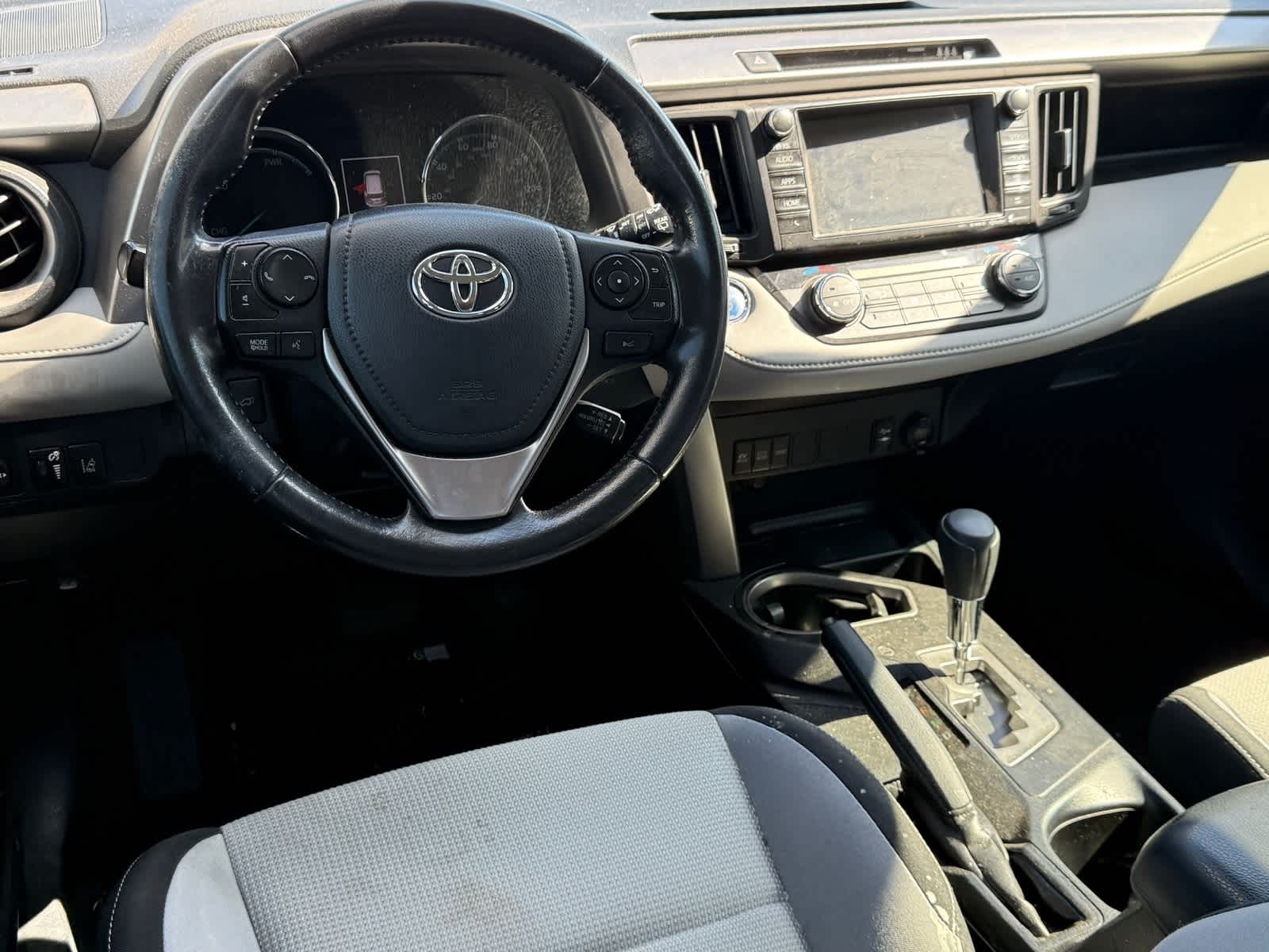 Thumbnail: 2017 Toyota RAV4 - 11