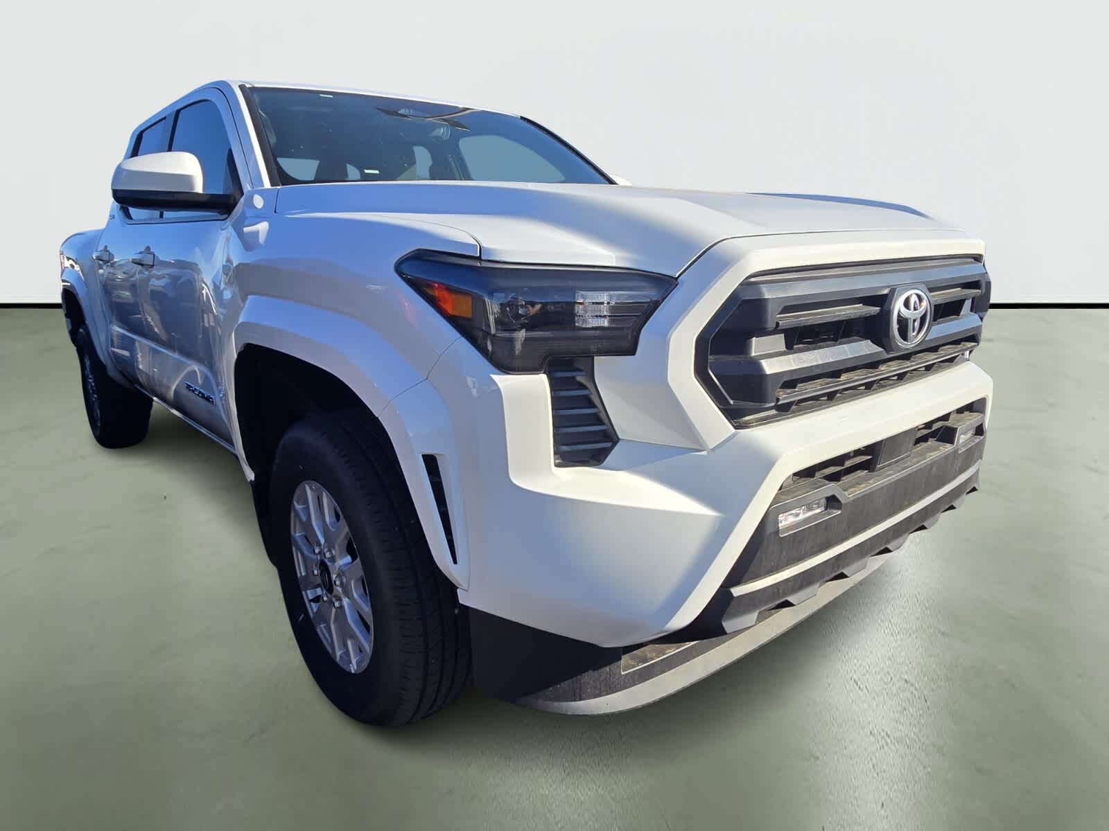 Thumbnail: 2024 Toyota Tacoma - 5