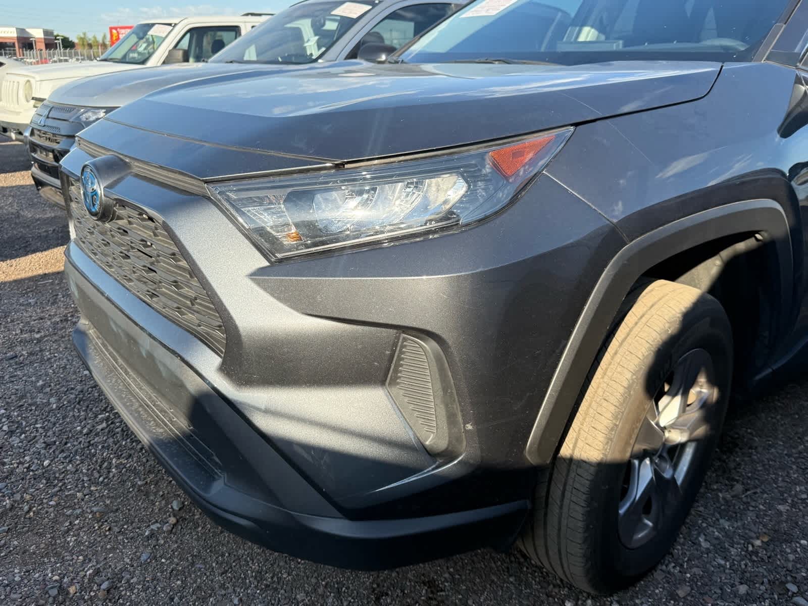 Thumbnail: 2022 Toyota RAV4 - 20