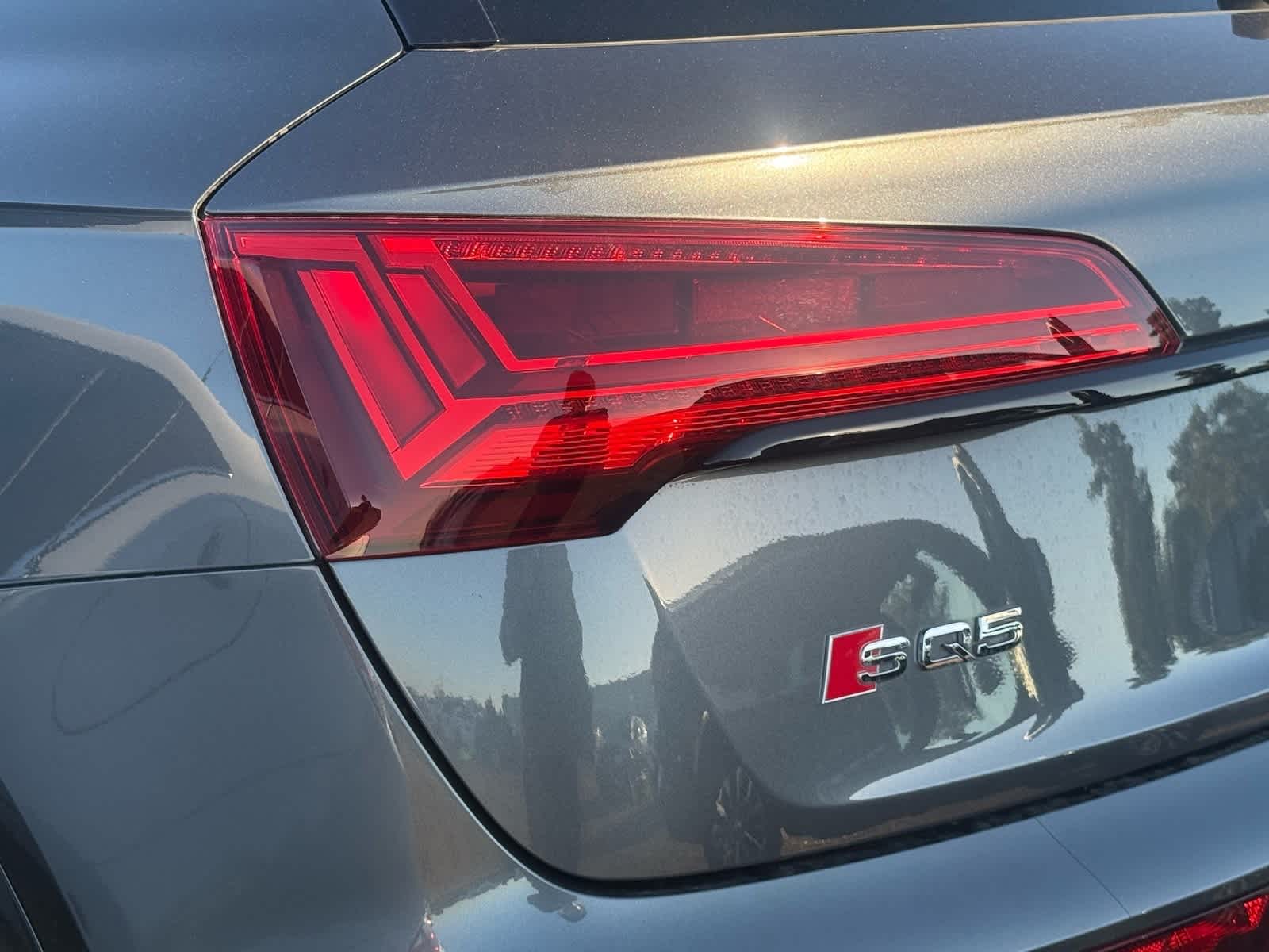 Thumbnail: 2022 Audi SQ5 - 12