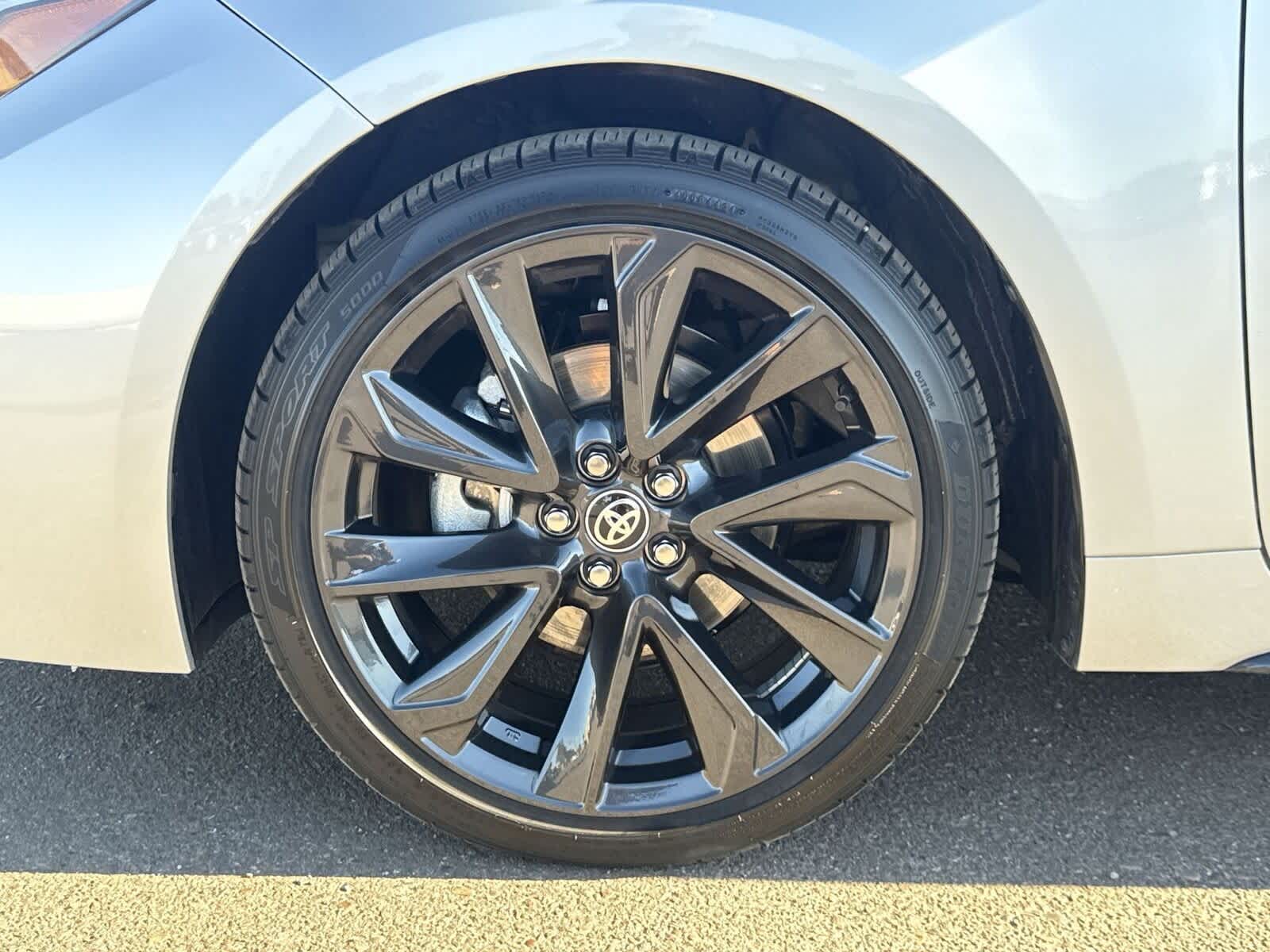 Thumbnail: 2025 Toyota Corolla - 10