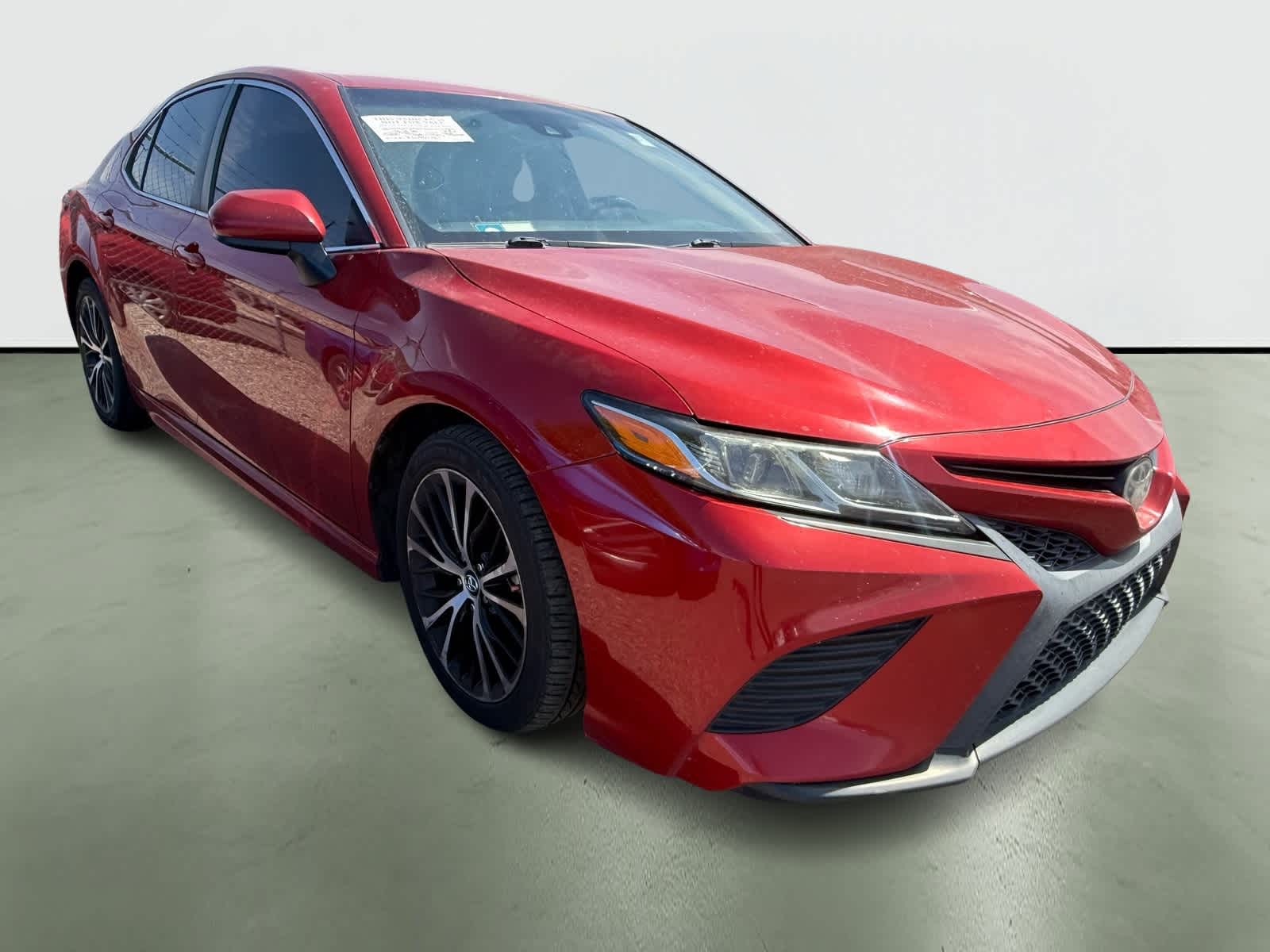 Thumbnail: 2019 Toyota Camry - 5
