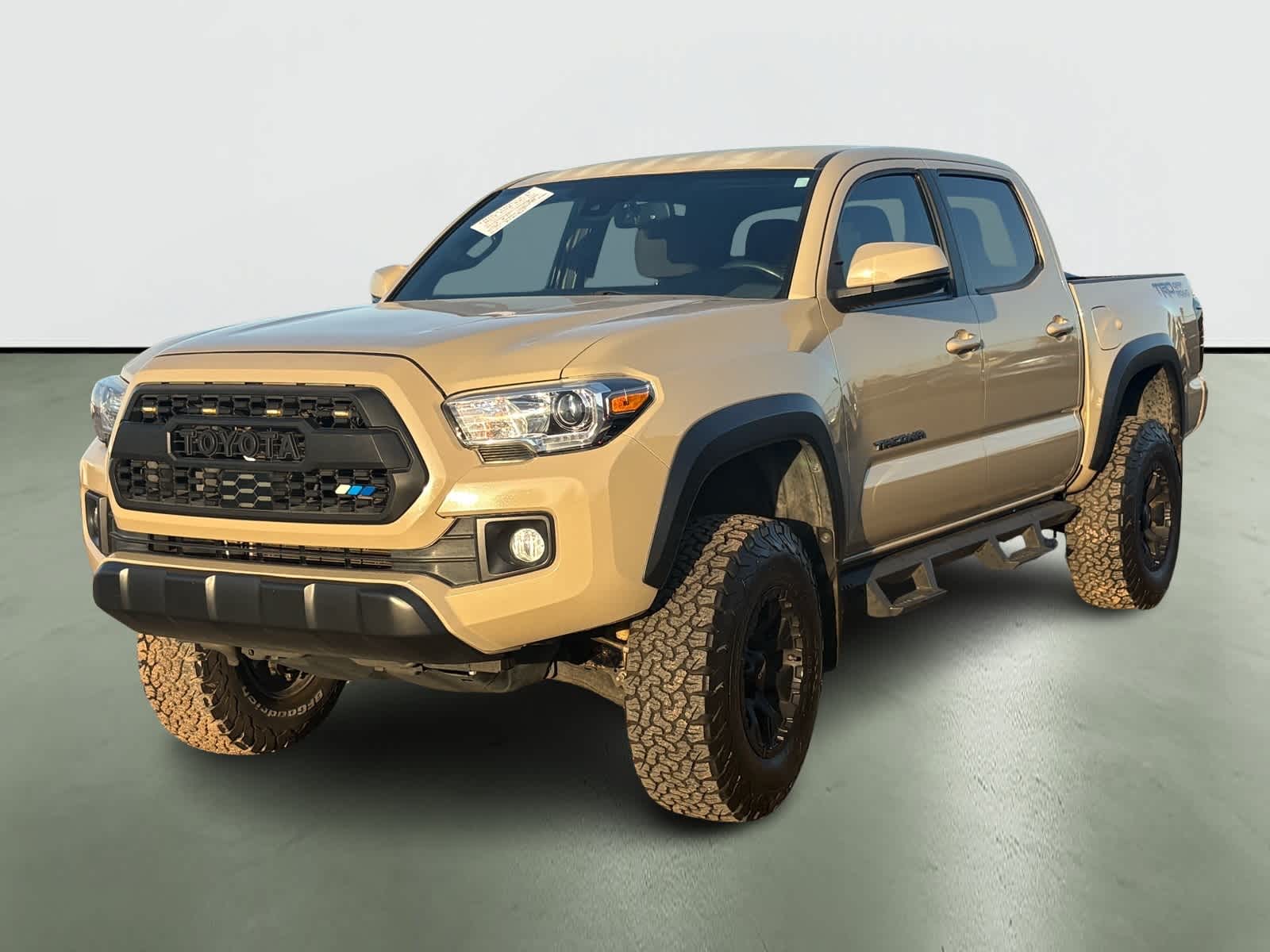 Thumbnail: 2018 Toyota Tacoma - 2