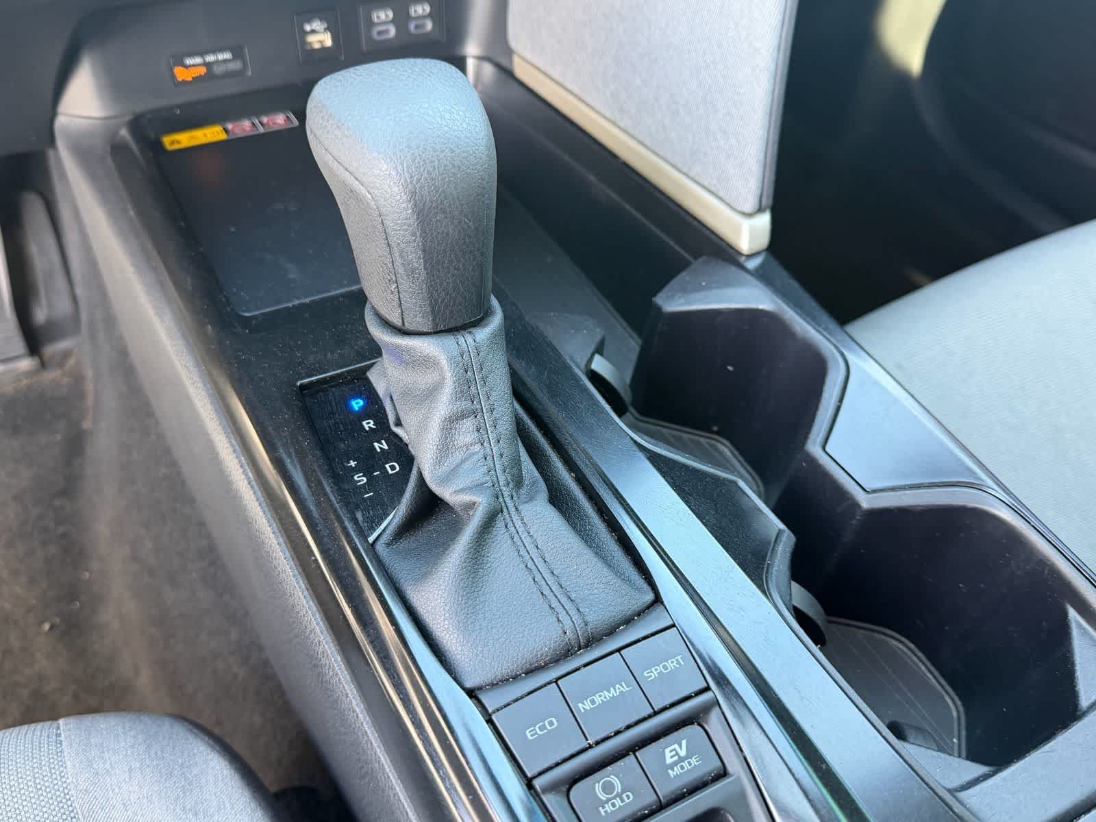 Thumbnail: 2025 Toyota Camry - 11