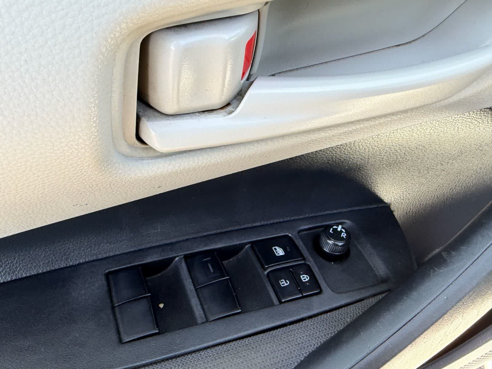 Thumbnail: 2024 Toyota Corolla - 18