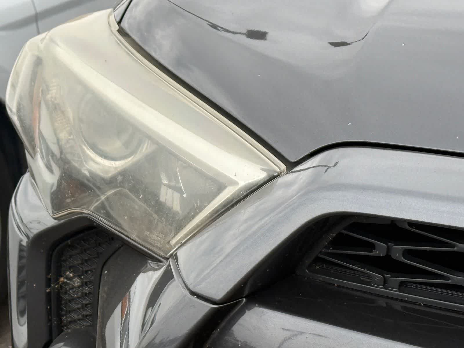 Thumbnail: 2015 Toyota 4Runner - 16