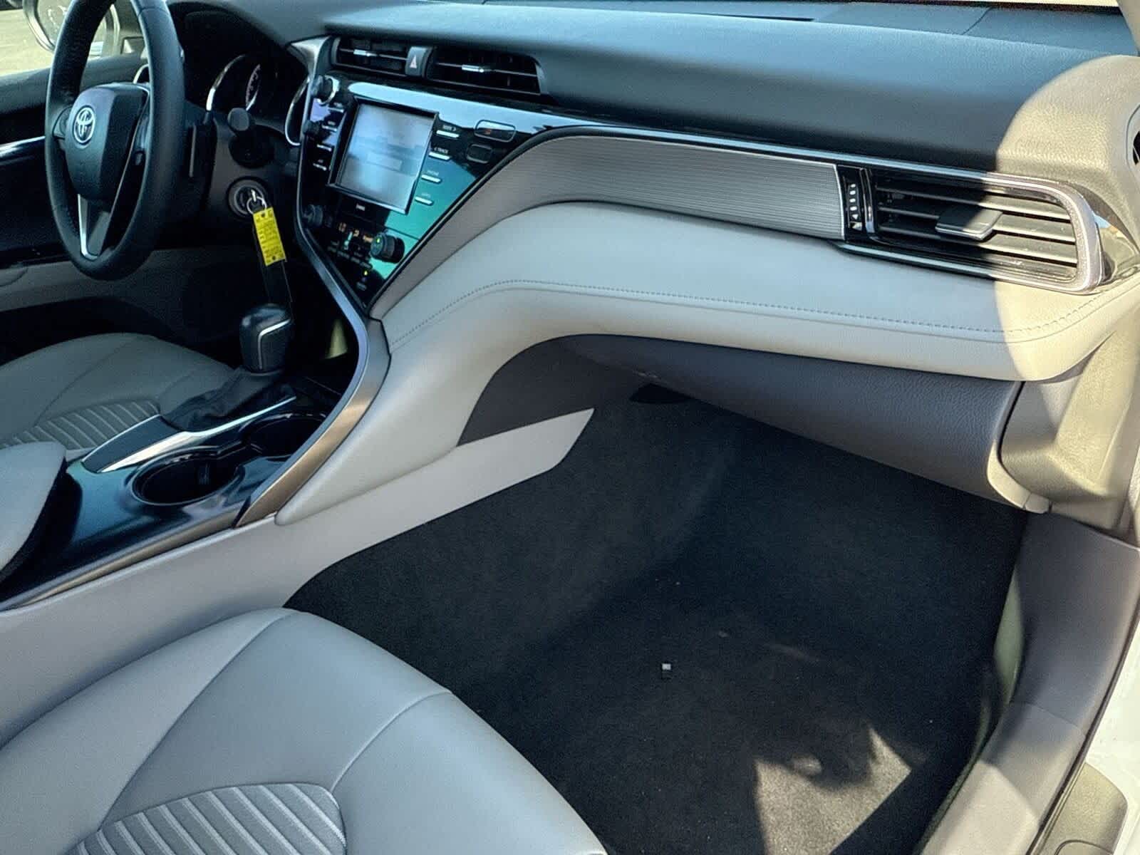 Thumbnail: 2020 Toyota Camry - 11