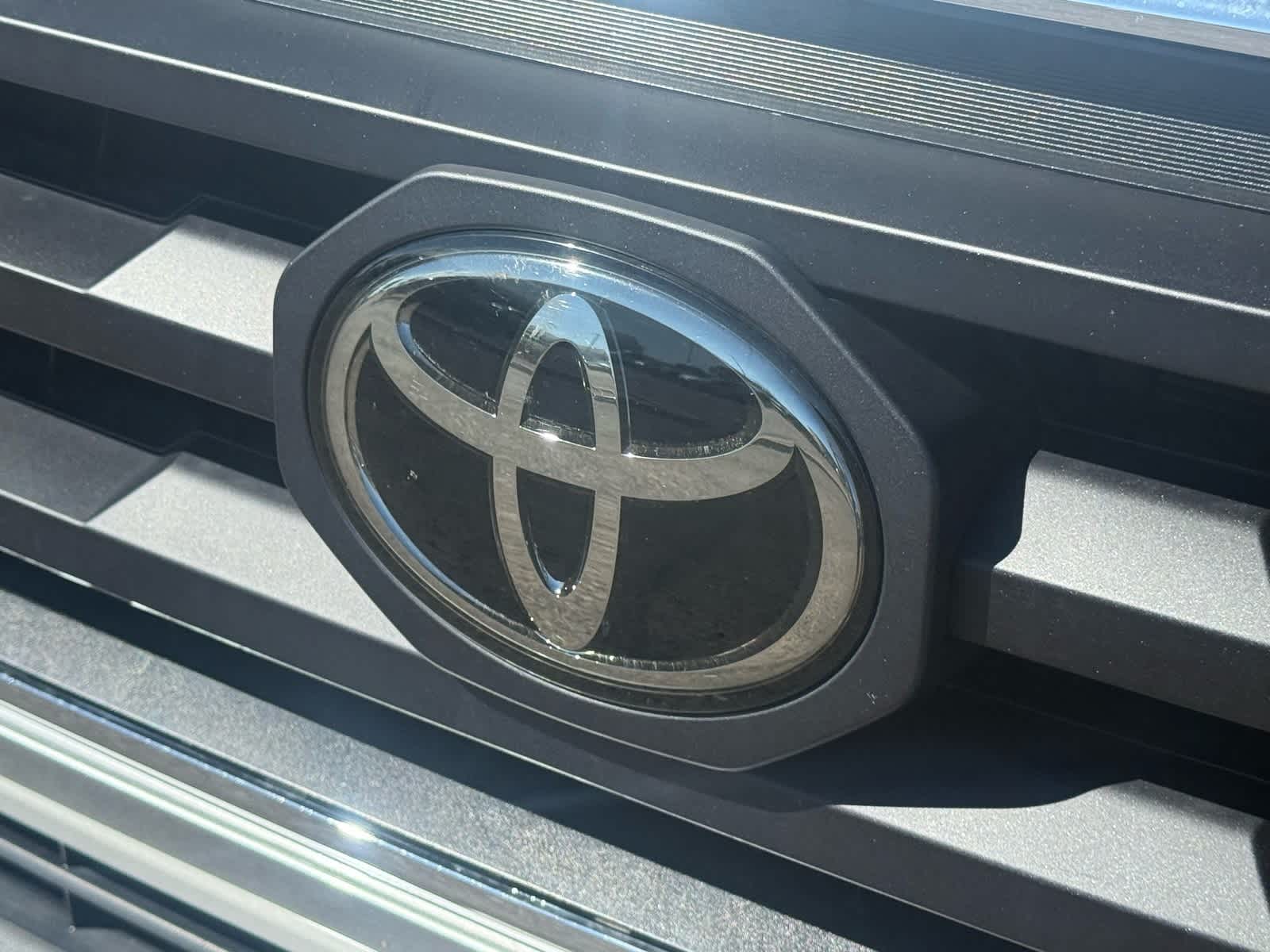 Thumbnail: 2023 Toyota Tacoma - 7