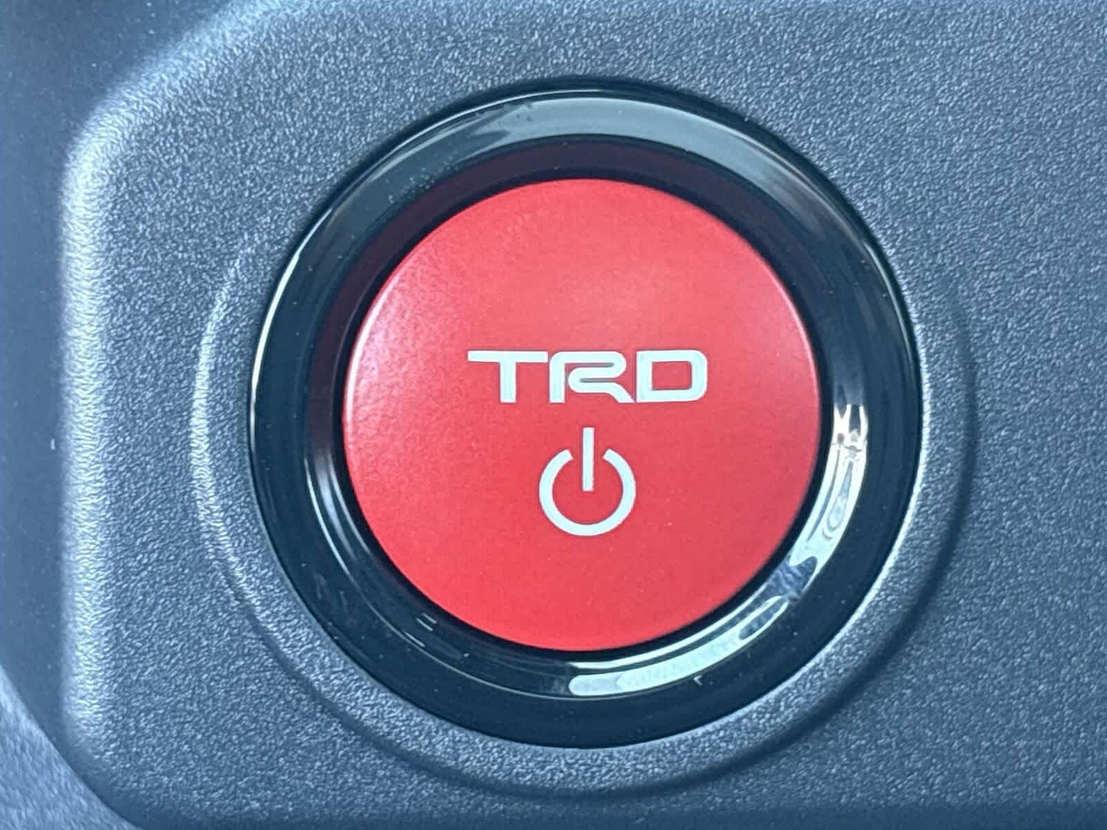 Thumbnail: 2025 Toyota 4Runner - 17