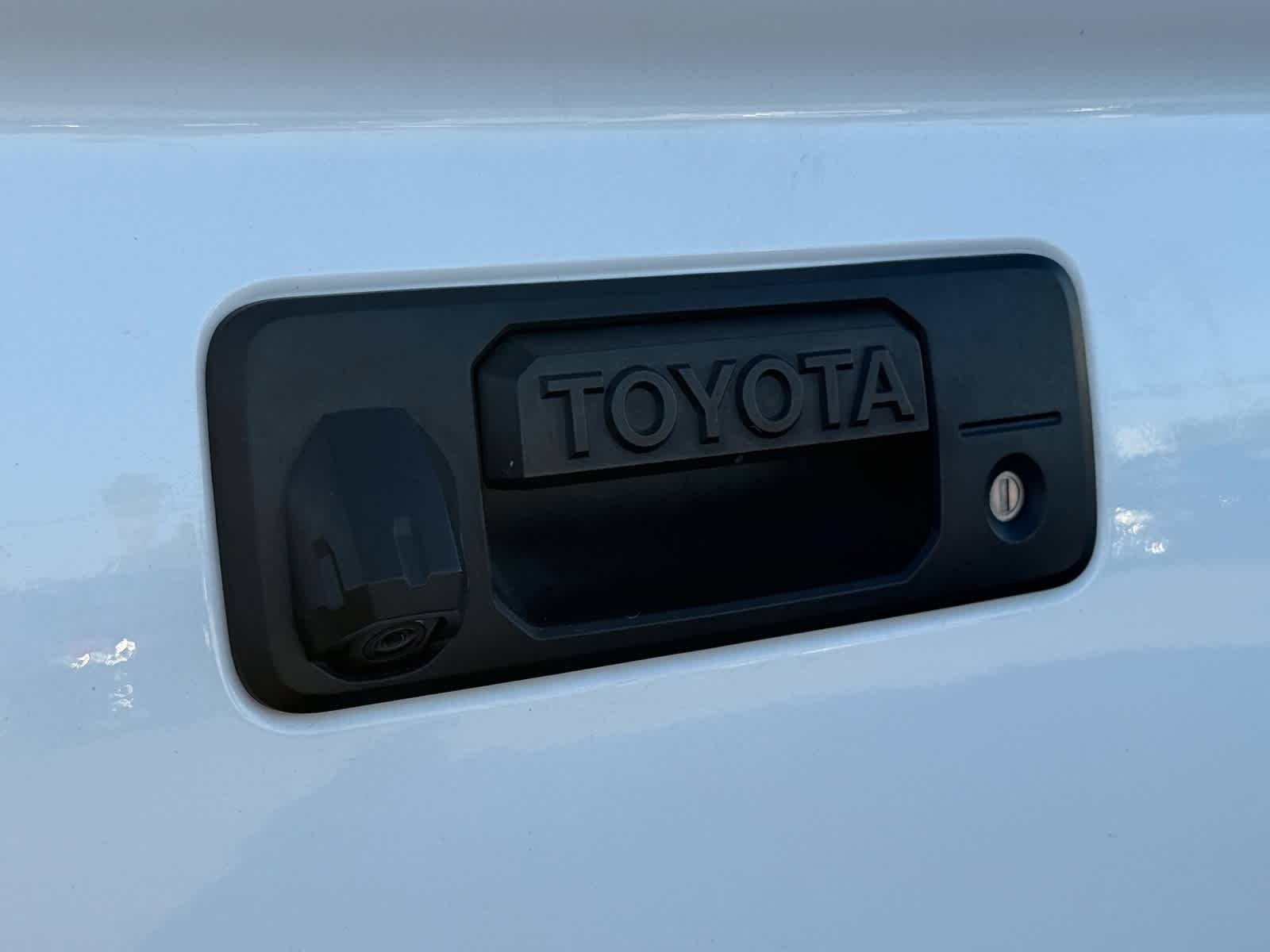 Thumbnail: 2020 Toyota Tundra - 7