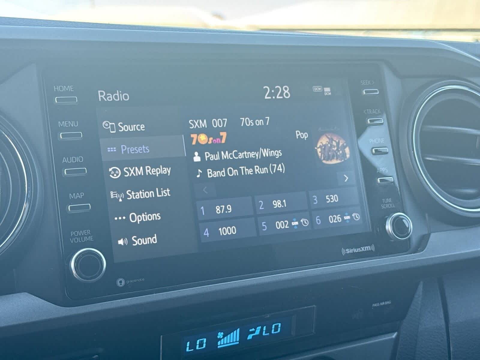 Thumbnail: 2021 Toyota Tacoma - 20