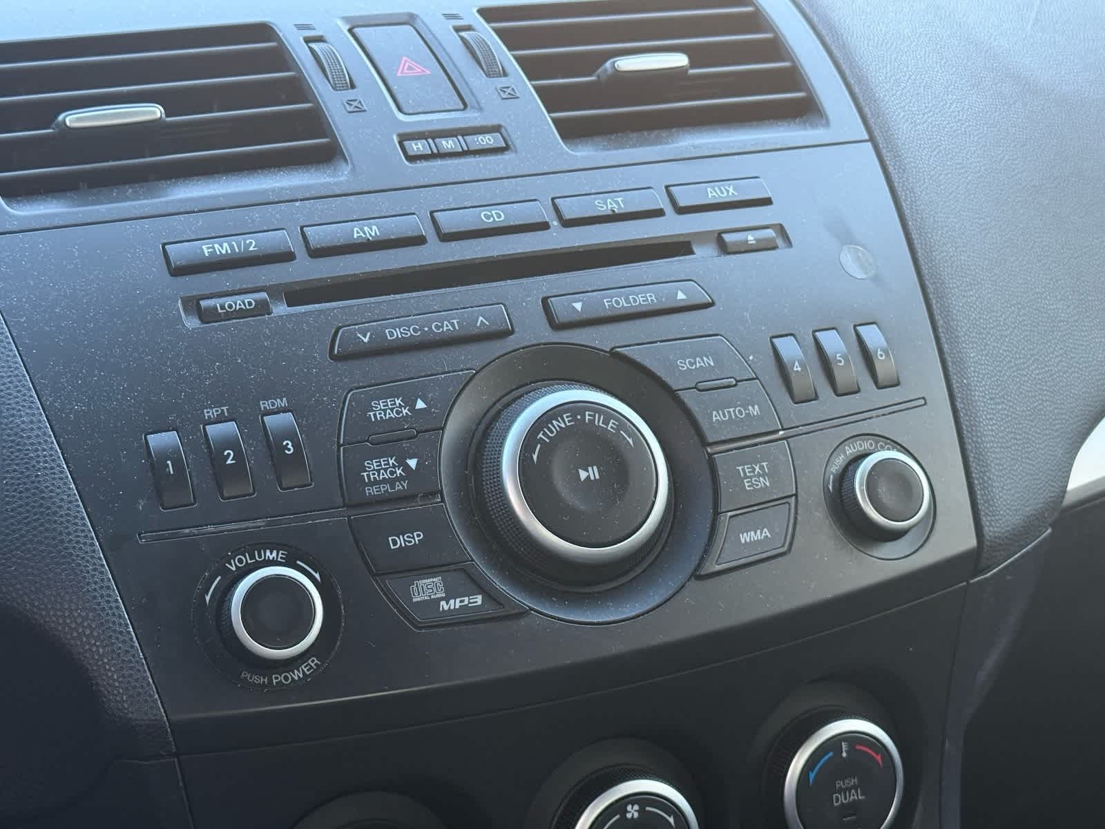 Thumbnail: 2013 Mazda Mazda3 - 10