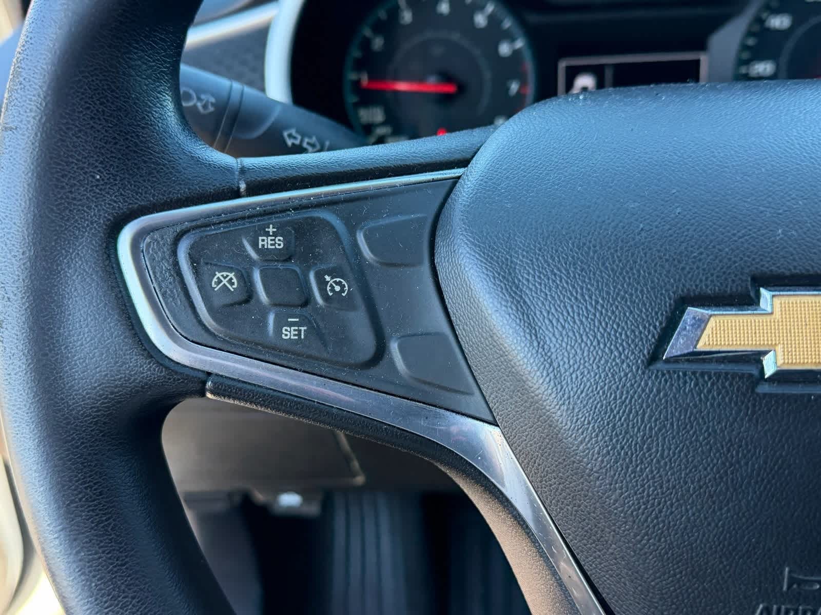 Thumbnail: 2018 Chevrolet Malibu - 16