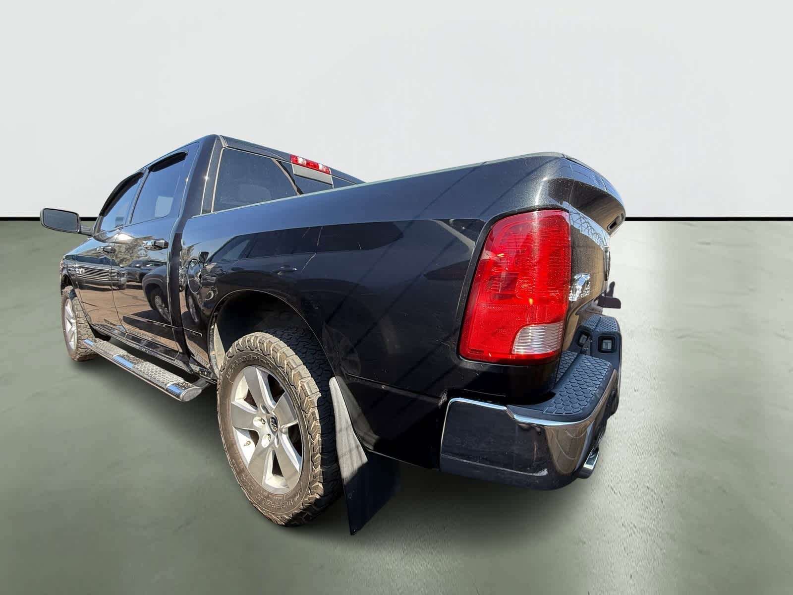 Thumbnail: 2009 Dodge Ram 1500 - 3