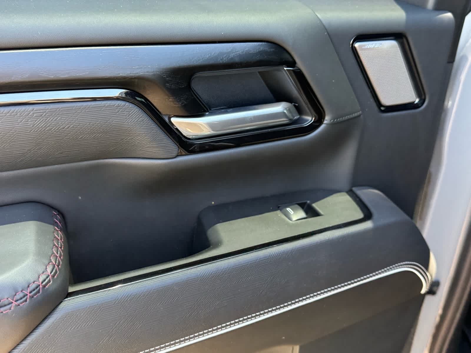 Thumbnail: 2025 GMC Sierra 2500 - 8