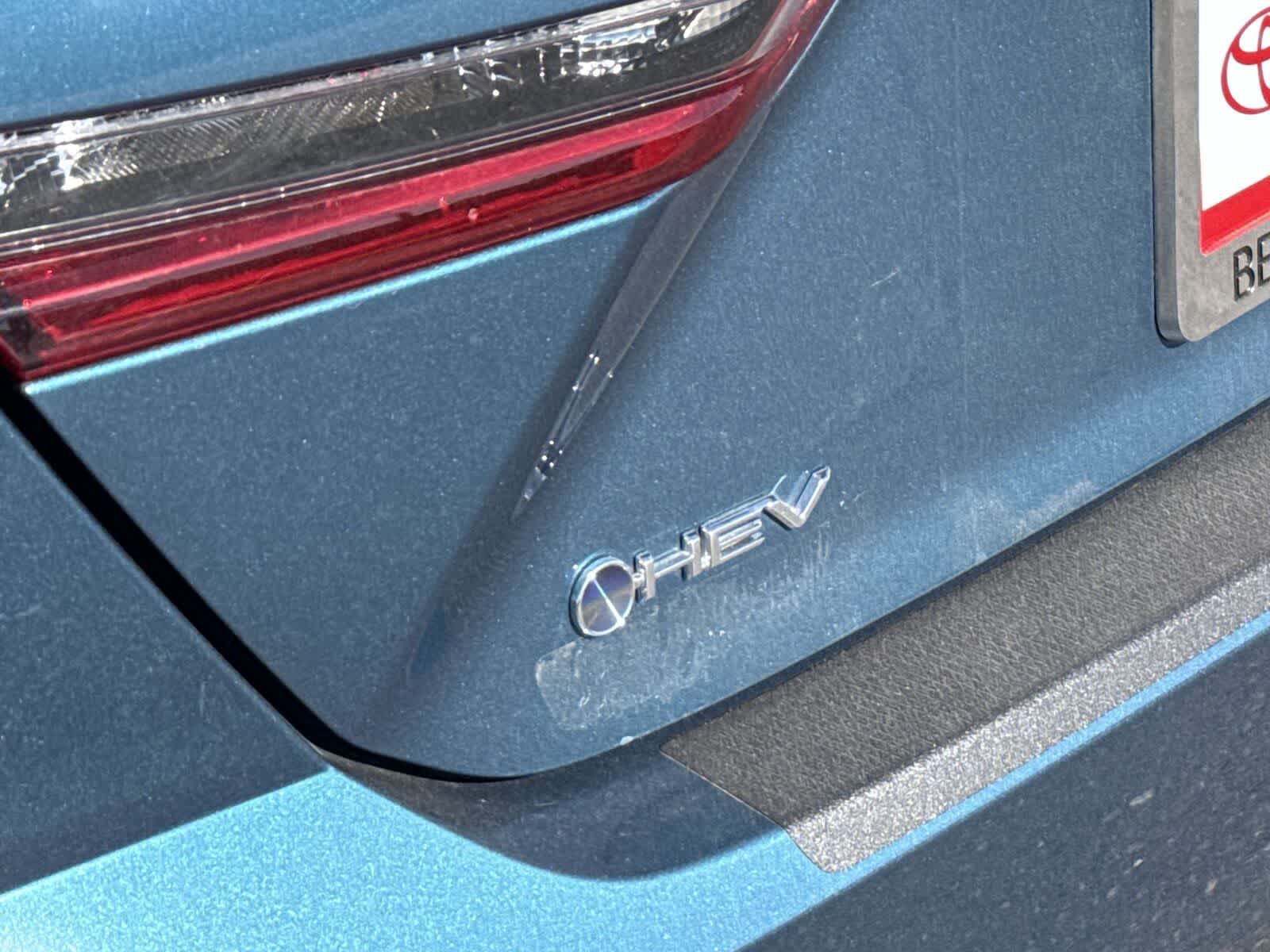Thumbnail: 2025 Toyota Camry - 33