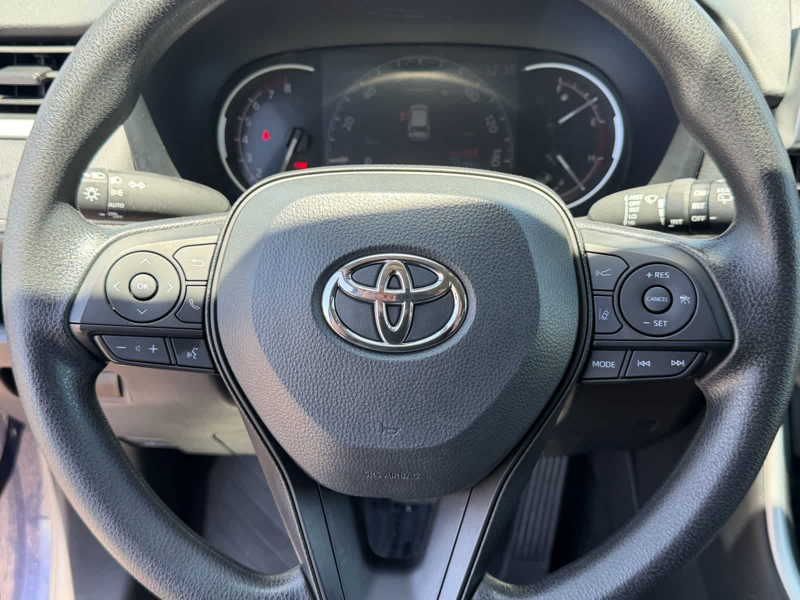 Thumbnail: 2025 Toyota RAV4 - 30