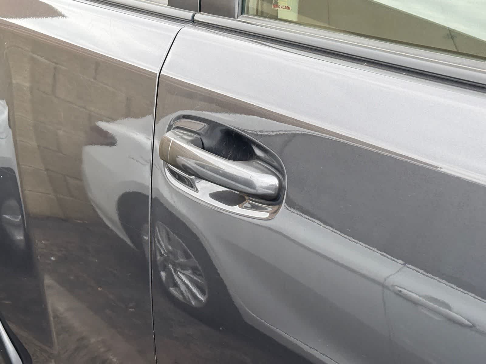 Thumbnail: 2015 Toyota 4Runner - 7