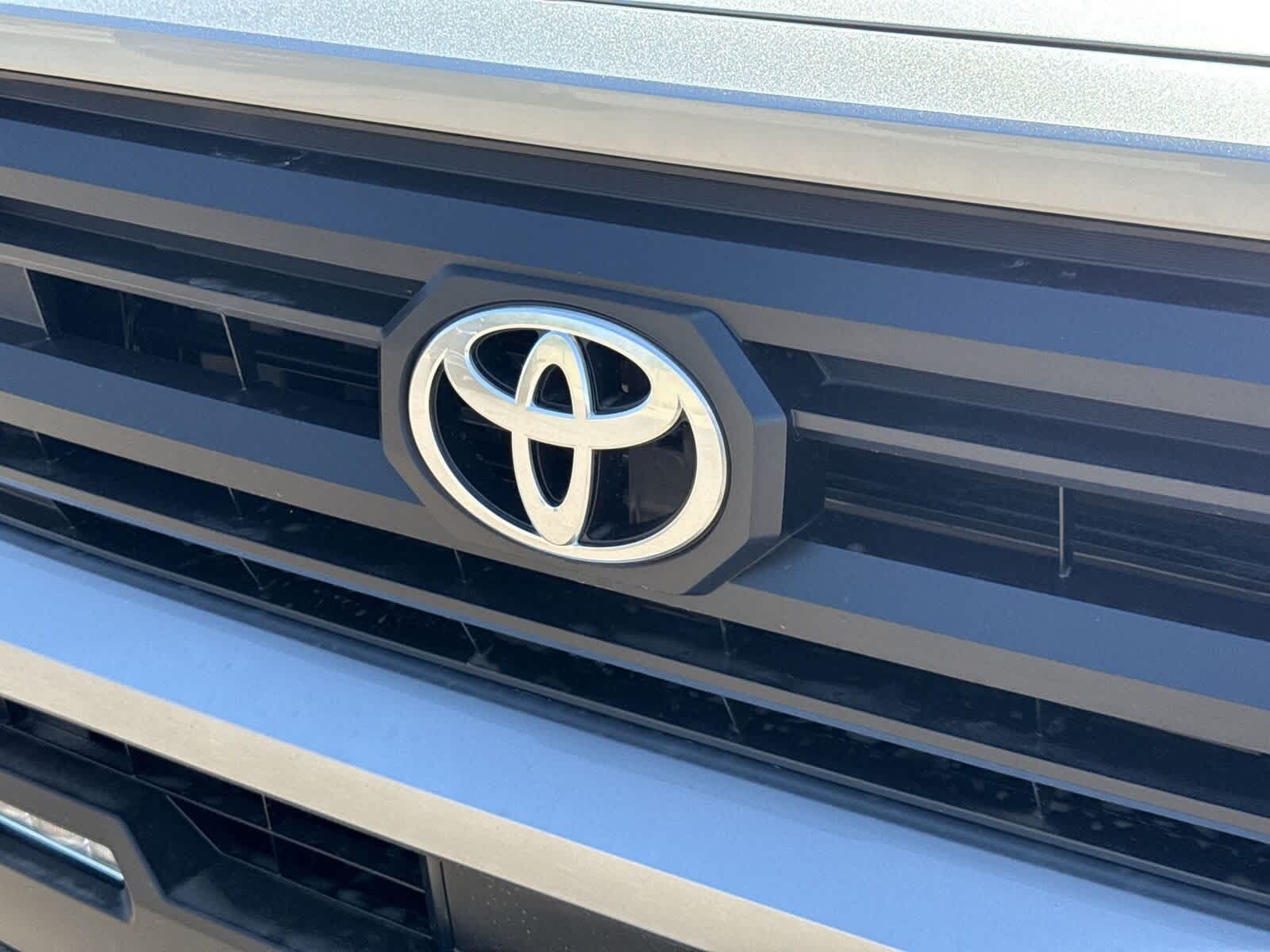 Thumbnail: 2025 Toyota Tacoma - 32