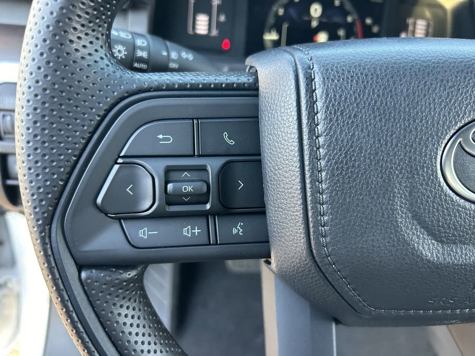 2024 Toyota Tacoma SR5 16
